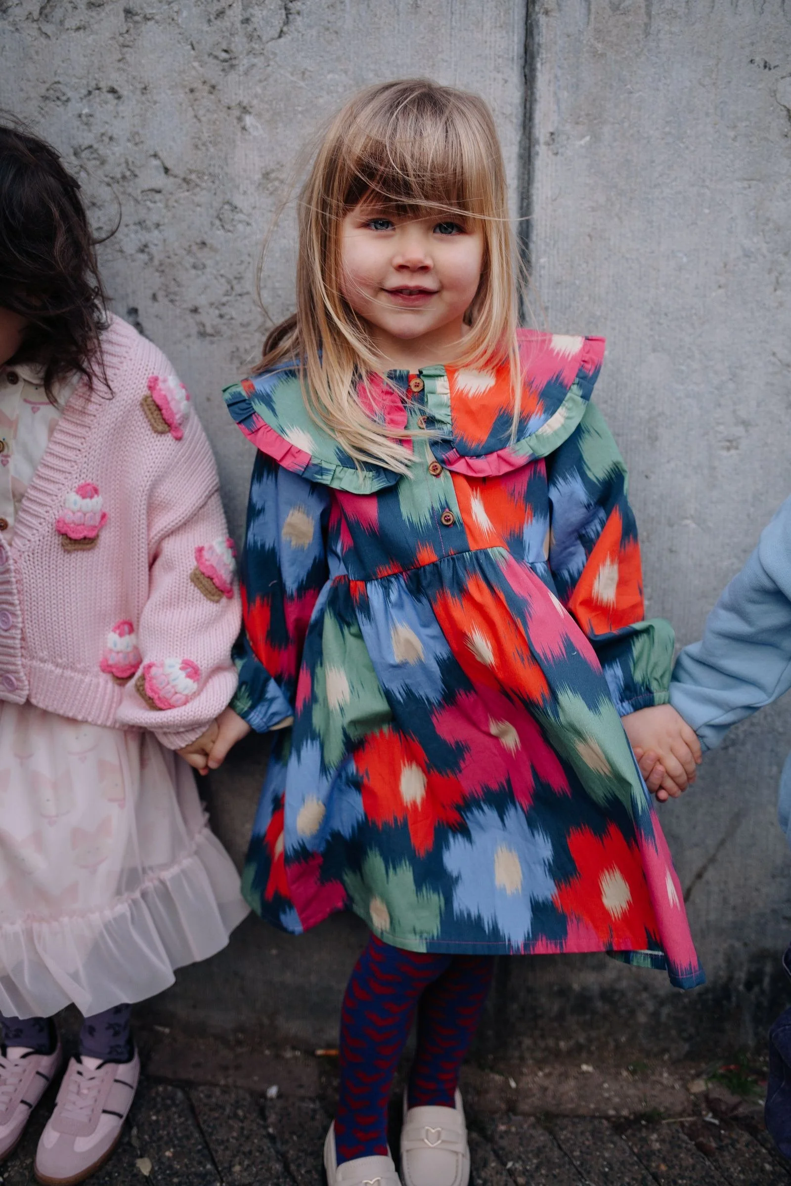 Daily Brat Blumenkleid aus Bio-Baumwolle mit Blumenprint – verspielt & fair gefertigt bei Cleo&Caesar