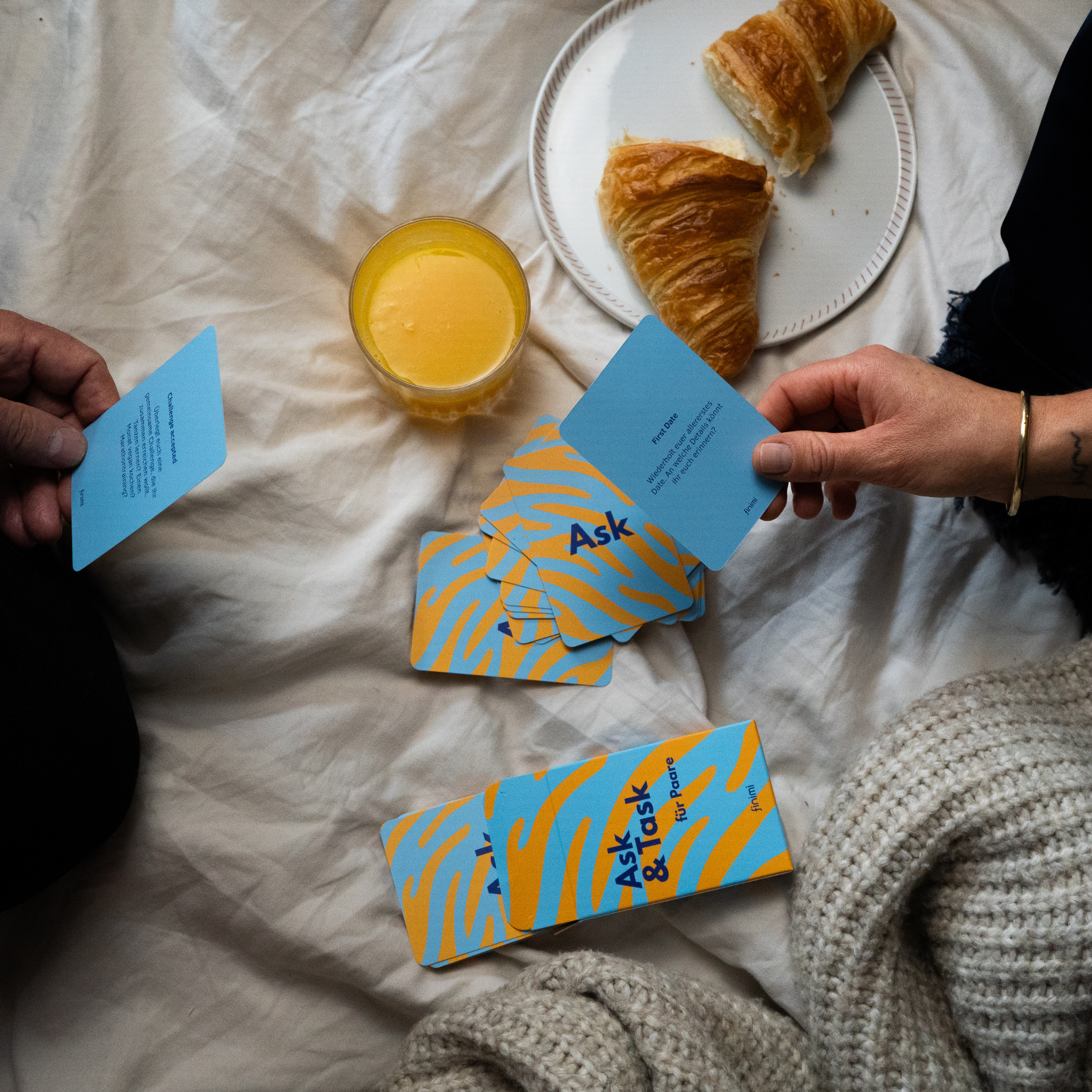 Ask & Task Paare Edition – Kartenset mit Fragen und Aufgaben für Paare für mehr Nähe, Gesprächsstoff und Verbundenheit bei Cleo&Caesar Concept Store