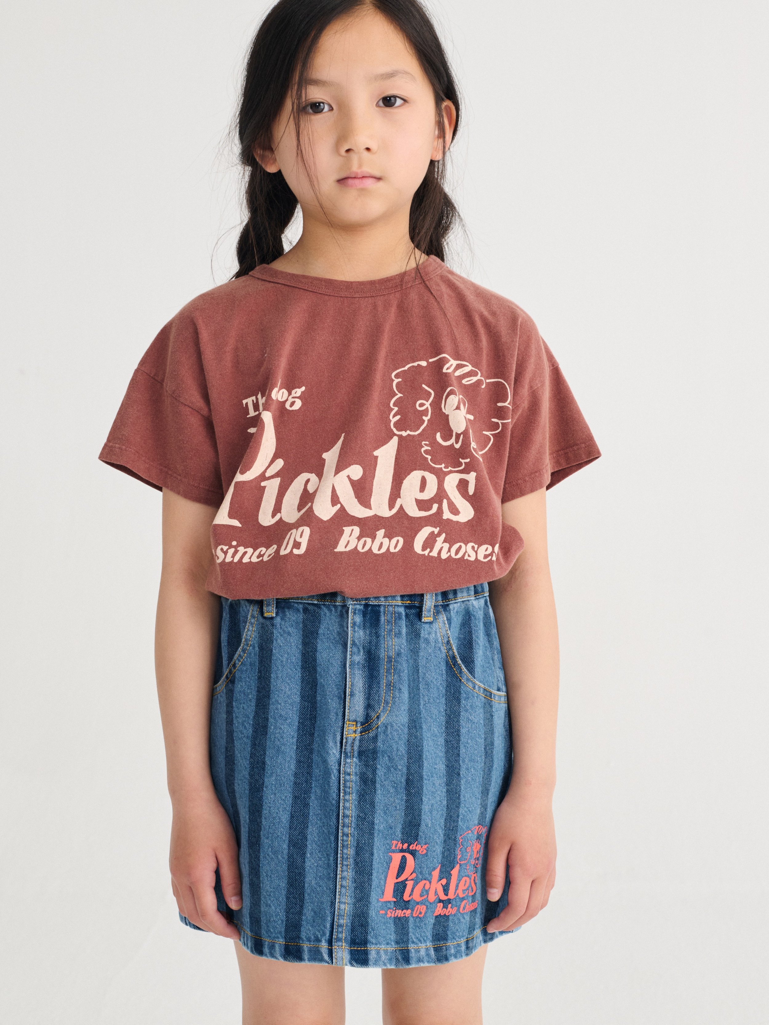 Bobo Choses T-Shirt Pickles The Dog mit kreativem Design – hochwertige, nachhaltige Kindermode aus Spanien für kleine Entdecker im Kids Concept Store bei Cleo&Caesar
