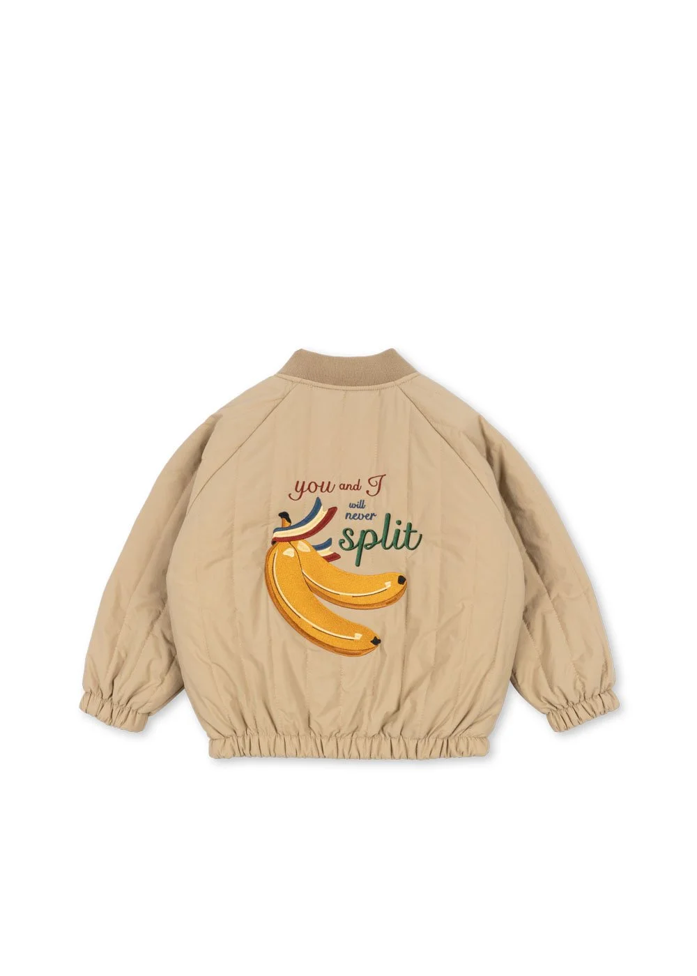 Juno Bomber Jacke Travertine für Kinder von Konges Sløjd – kuschelige, nachhaltige Kinderkleidung in Beige mit Herzprint, erhältlich bei Cleo&Caesar Kids Concept Store Berlin.
