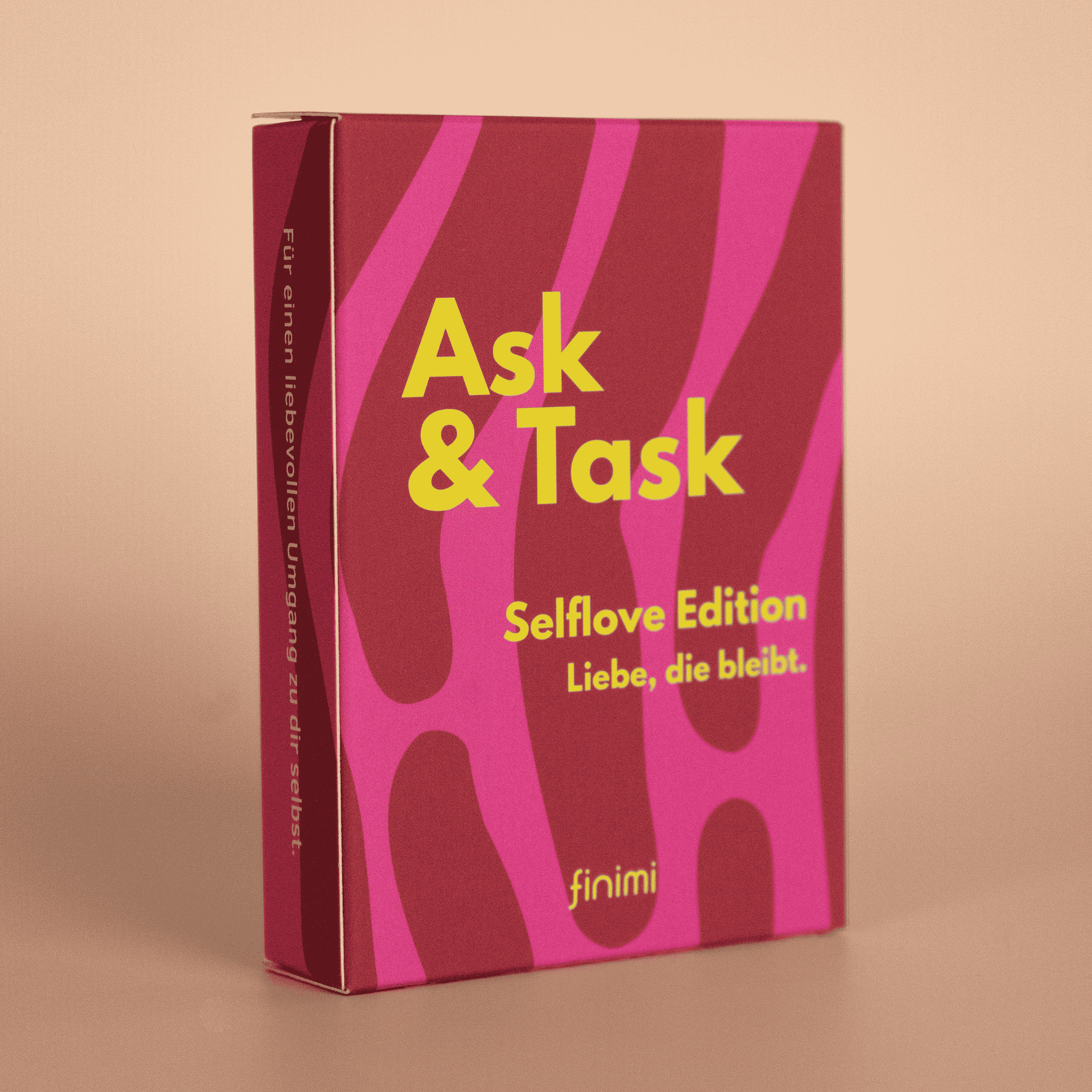 Kartenset „Ask & Task Selflove Edition“ mit Fragen und Aufgaben für mehr Selbstliebe und Achtsamkeit bei Cleo&Caesar Concept Store