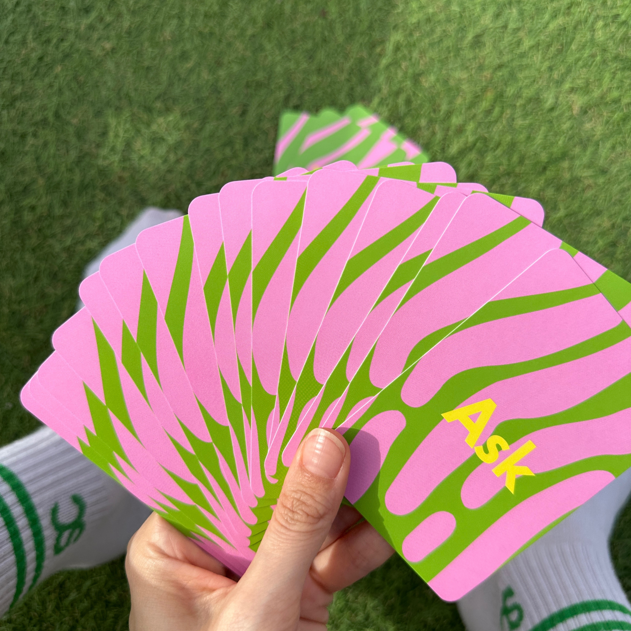 finimi Birthday Edition Kartenset mit Fragen & Aufgaben zur Reflexion und Ausrichtung für das neue Lebensjahr bei Cleo&Caesar Concept Store