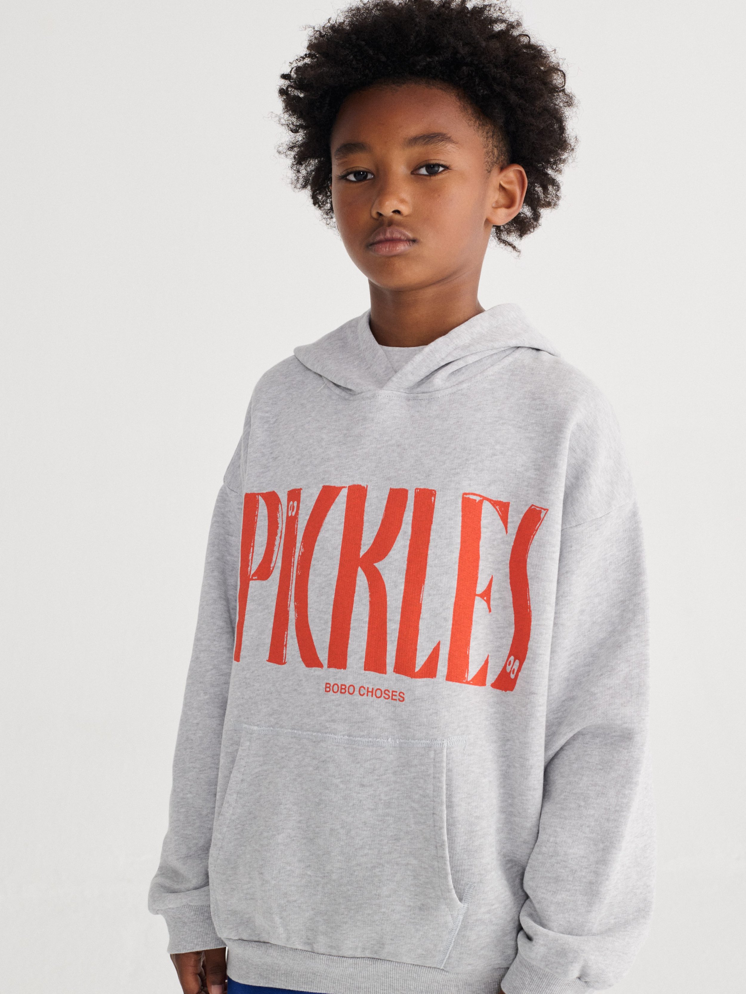 Bobo Choses Hoodie Spicy Pickles mit kreativem Design – hochwertige, nachhaltige Kindermode aus Spanien für kleine Entdecker im Kids Concept Store bei Cleo&Caesar