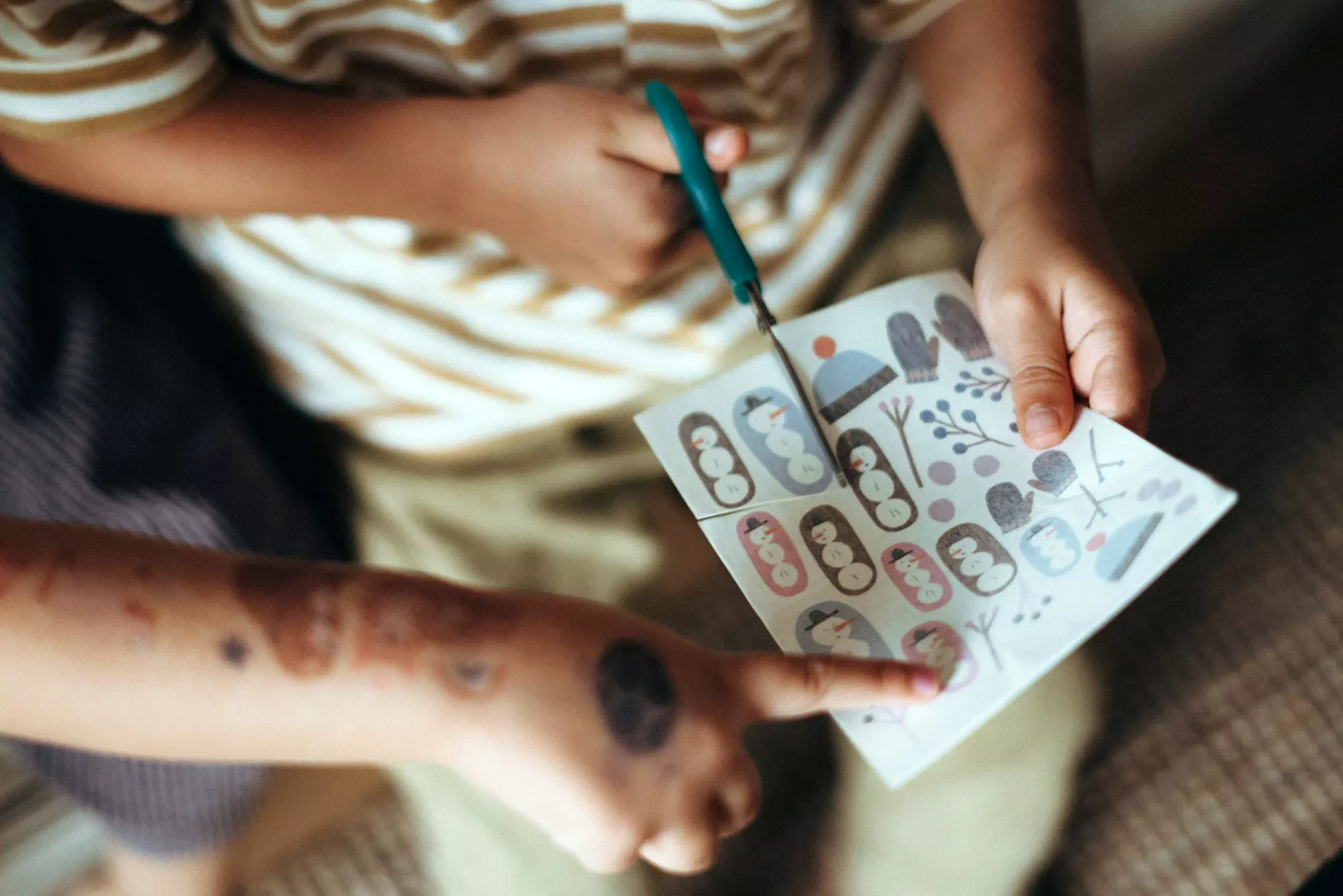 nuukk Kindertattoos – vegane Wassertransferfolie, dermatologisch getestet, hergestellt in Österreich, bei Cleo&Caesar Kids Concept Store