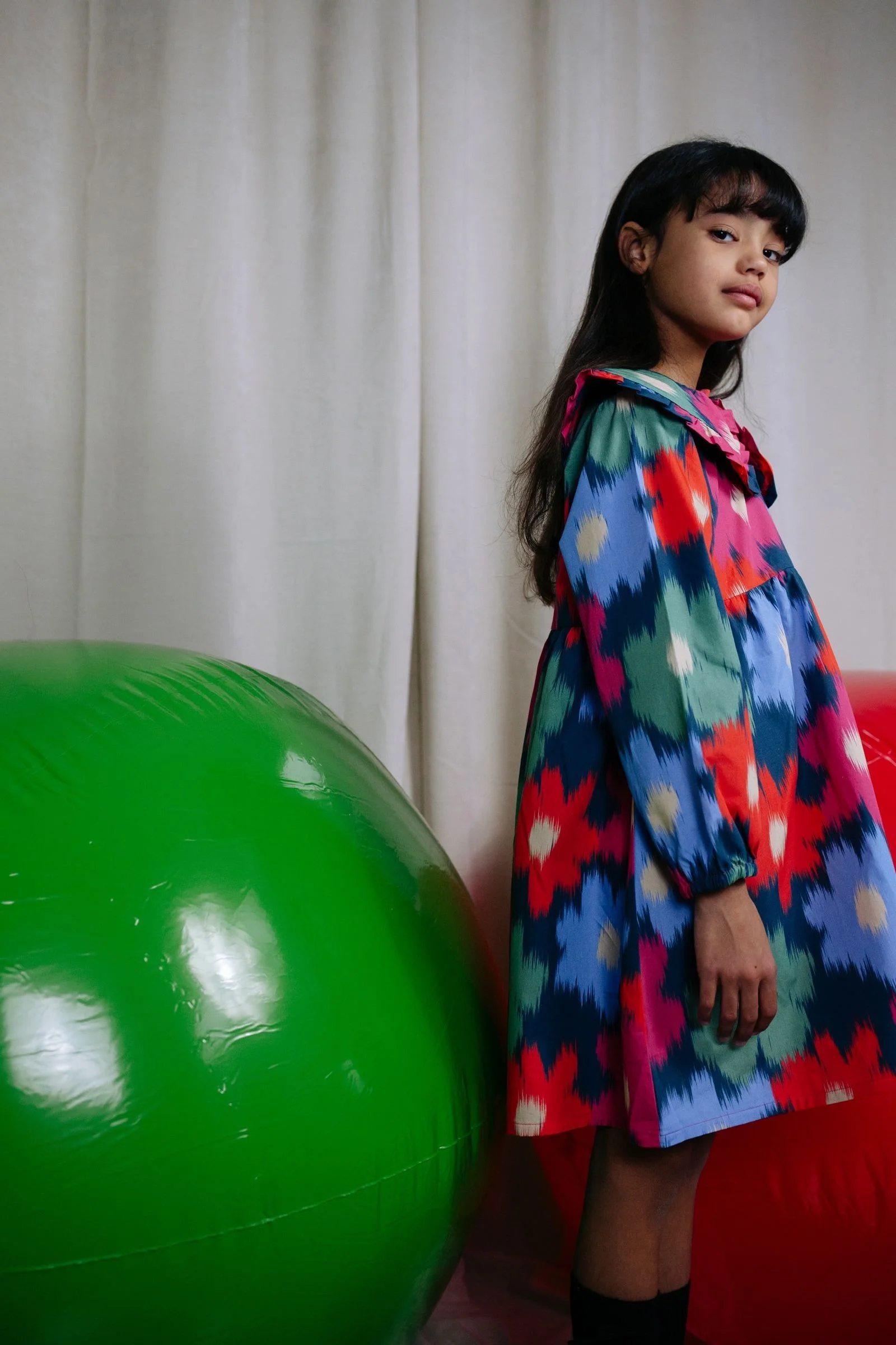 Daily Brat Blumenkleid aus Bio-Baumwolle mit Blumenprint – verspielt & fair gefertigt bei Cleo&Caesar