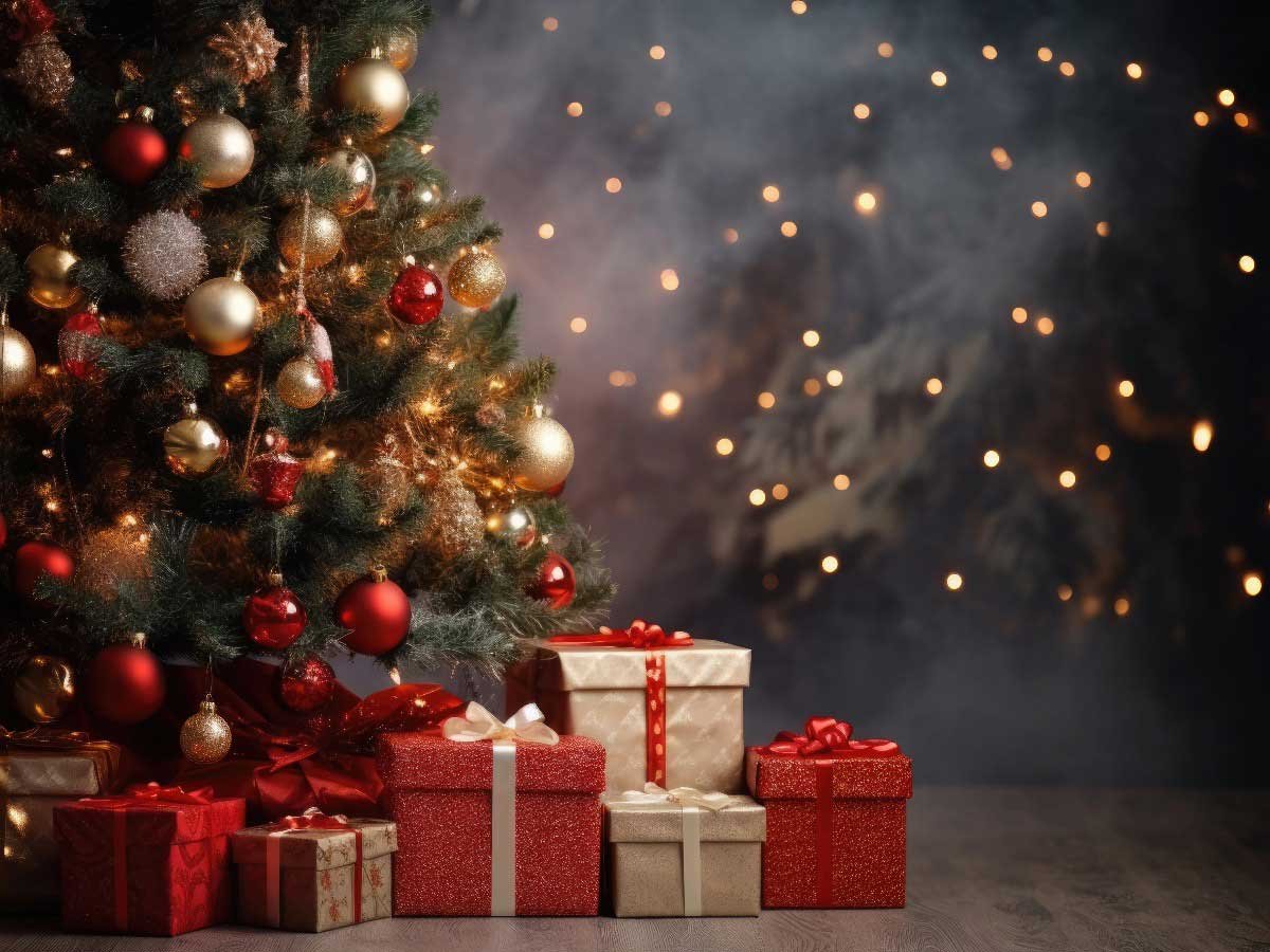 https://images.squarespace-cdn.com/content/v1/61c4da8eb1b30a201b9669f2/1702209376307-11TTEV936JTYLBPZHLP8/Christmas-Trees.jpg