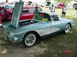 Bob Parrish's 1958 Vette.png