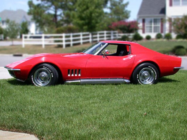 Walt Raffa 1969 Corvette Coupe.jpg