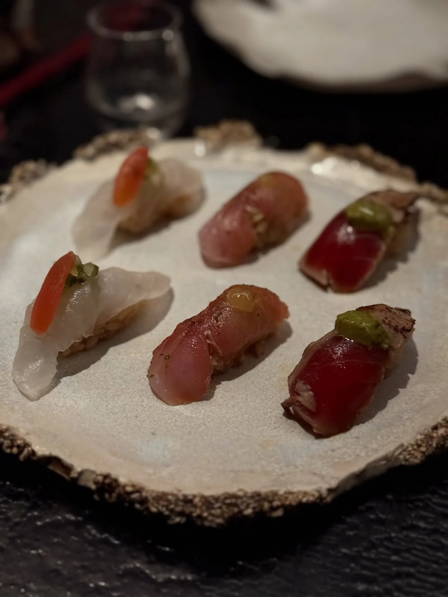 @robinmenlopark is my favourite restaurant in the Bay Area for a celebration! The interiors, atmosphere, service and food all make it feel so special! It&rsquo;s a twist on a classic omakase where you choose a price point within a range and mention a
