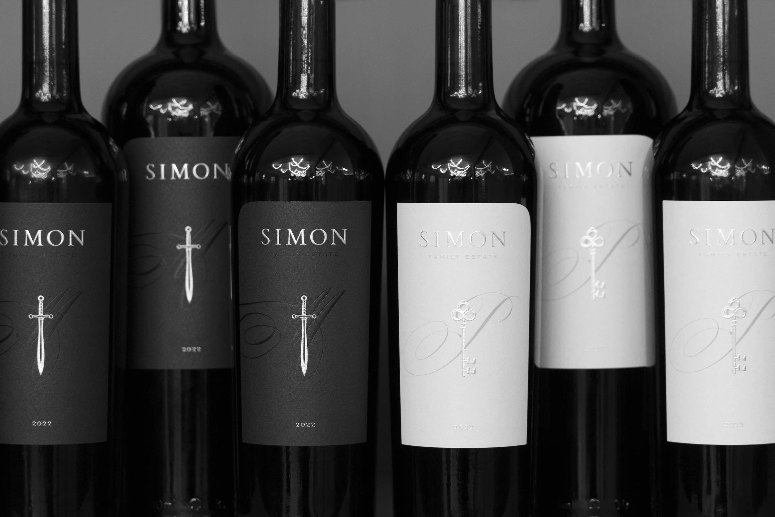 Peter&Michael_Bottles_9_B&W.jpg