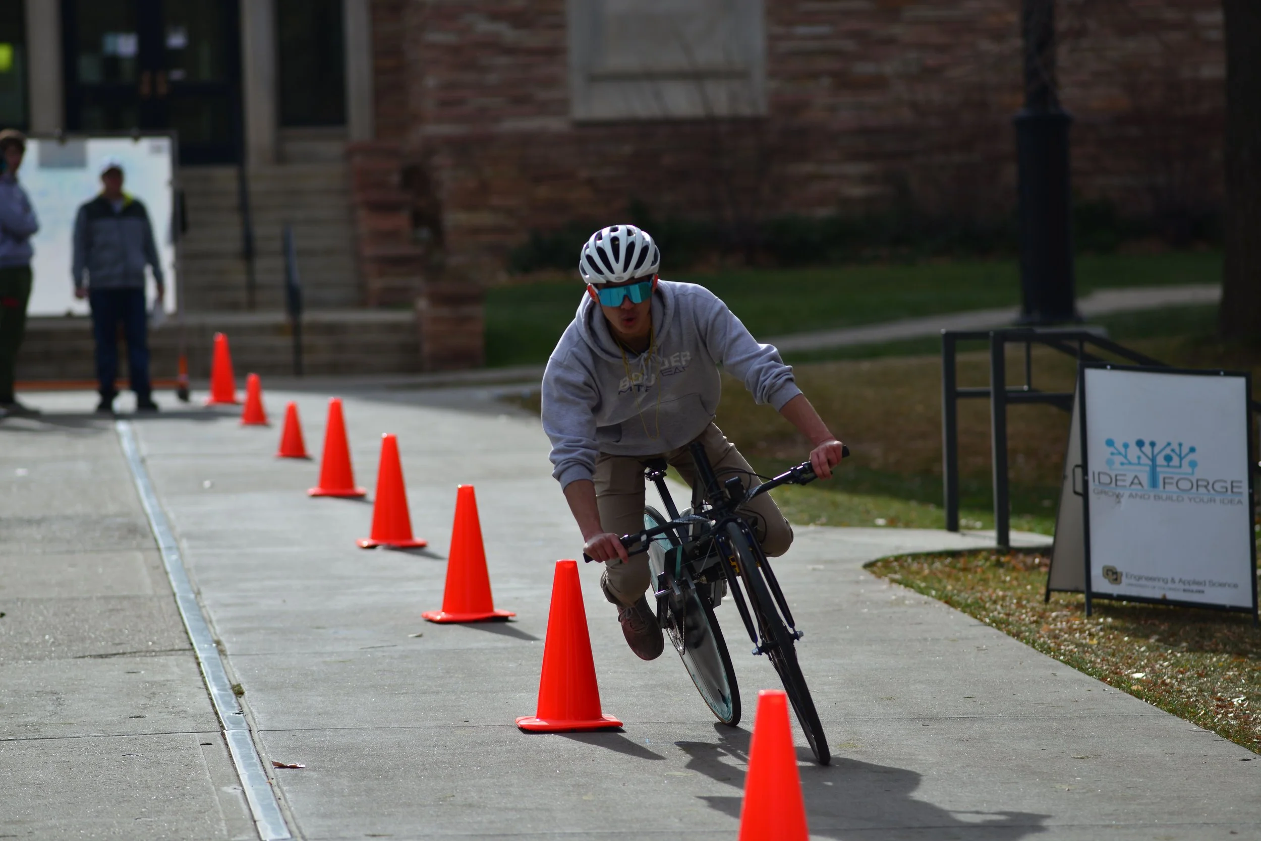 The Tron Drill Bike in the solanum in the maneuverability challenge.