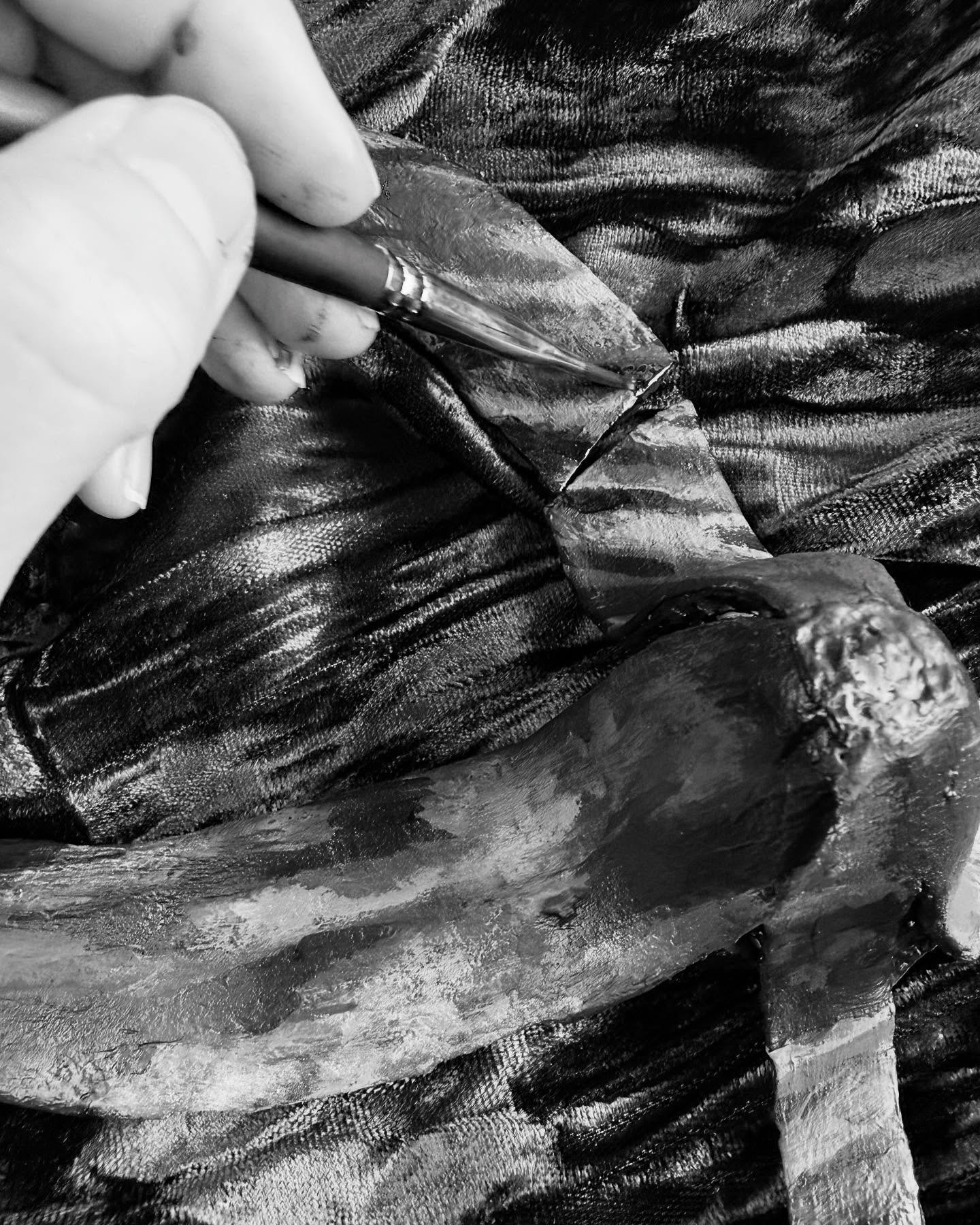 Werkin&rsquo; on a new piece, the fabric is for n but seriously tricky to emulate