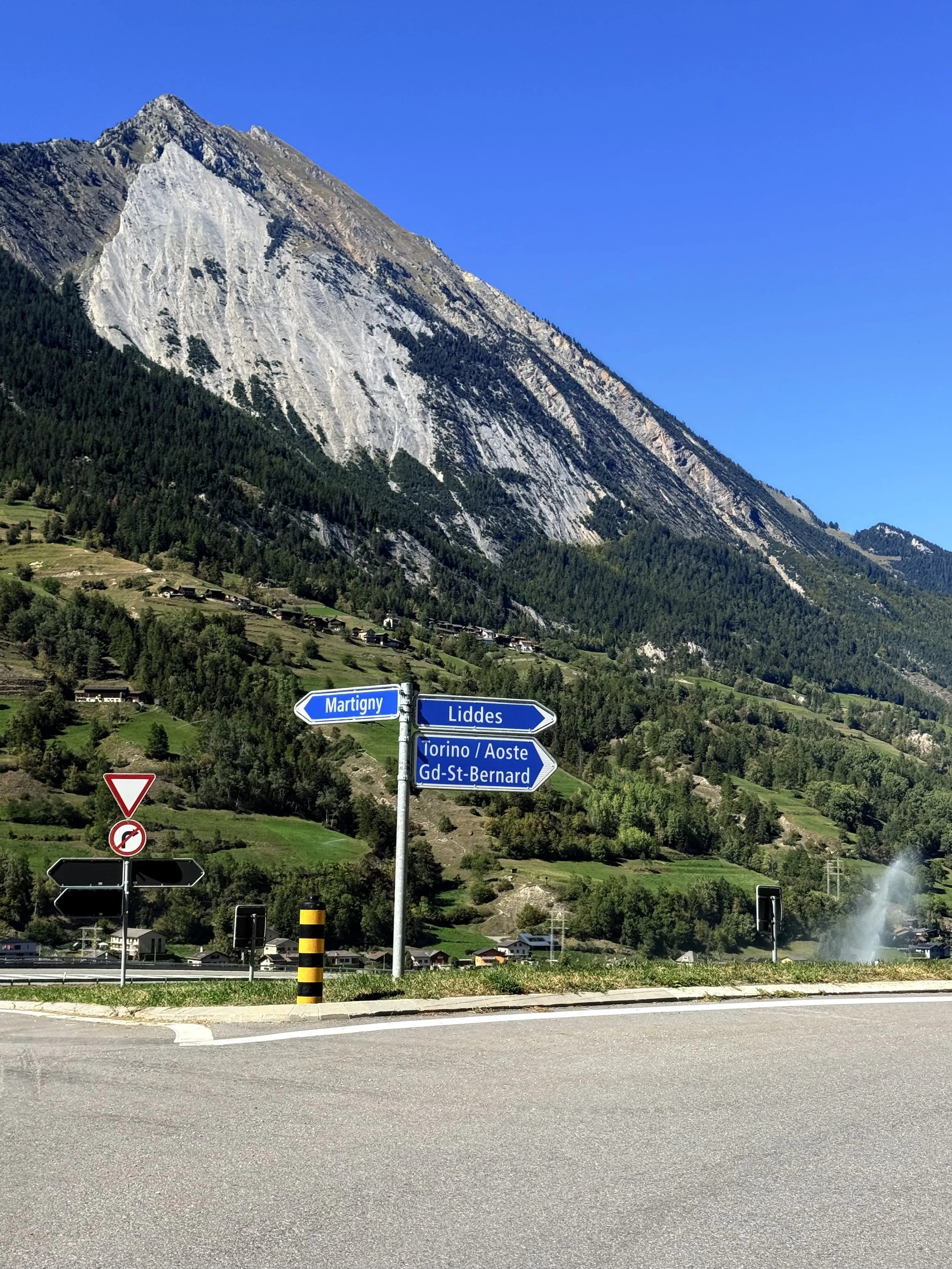 Tag 1 – Auf nach Rom: Fünfmal umsteigen und 720 Höhenmeter zum Einrollen 🚴‍♂️