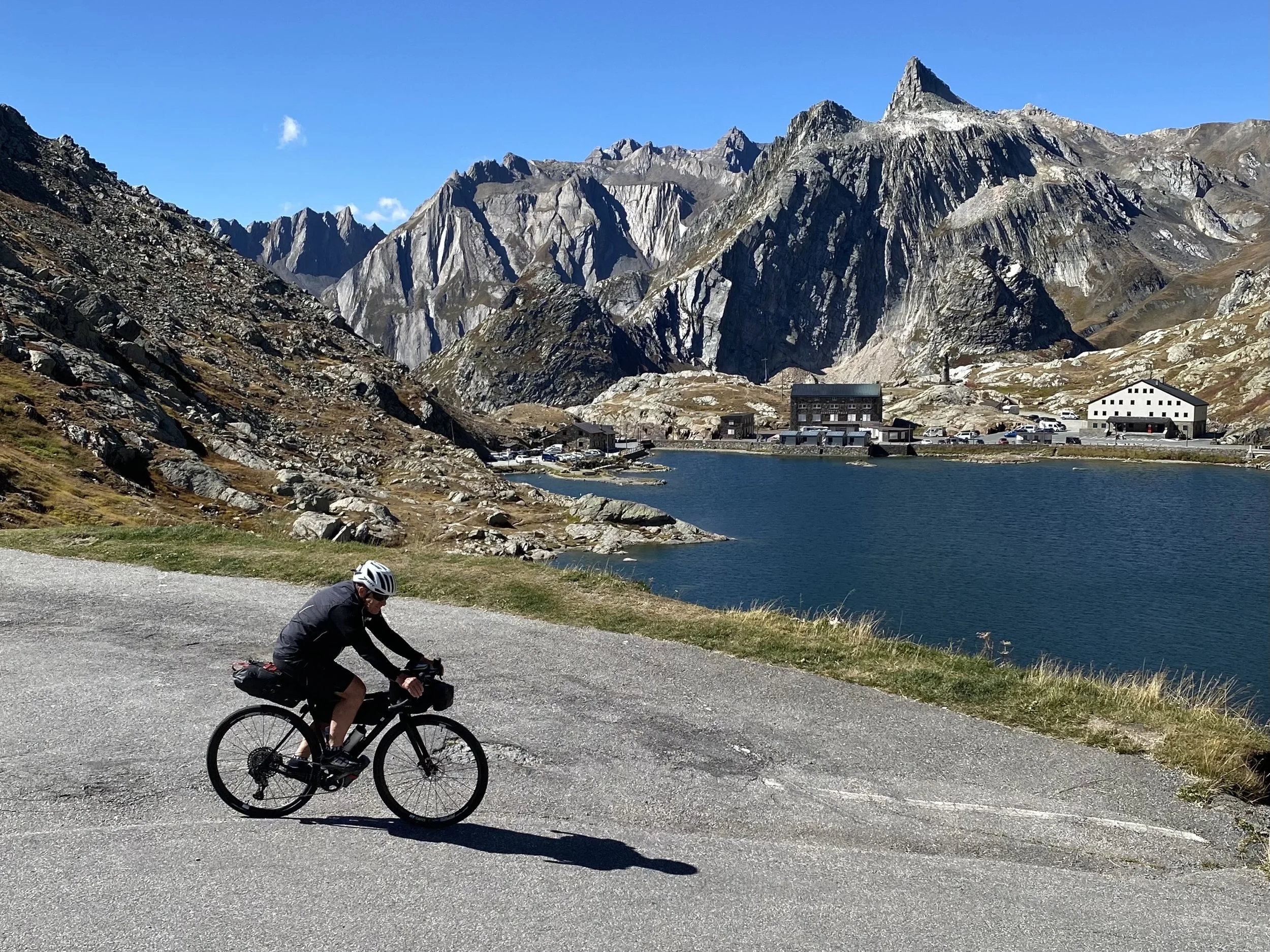 Tag 2 - Über den Grossen Sankt Bernhard nach Aosta 
