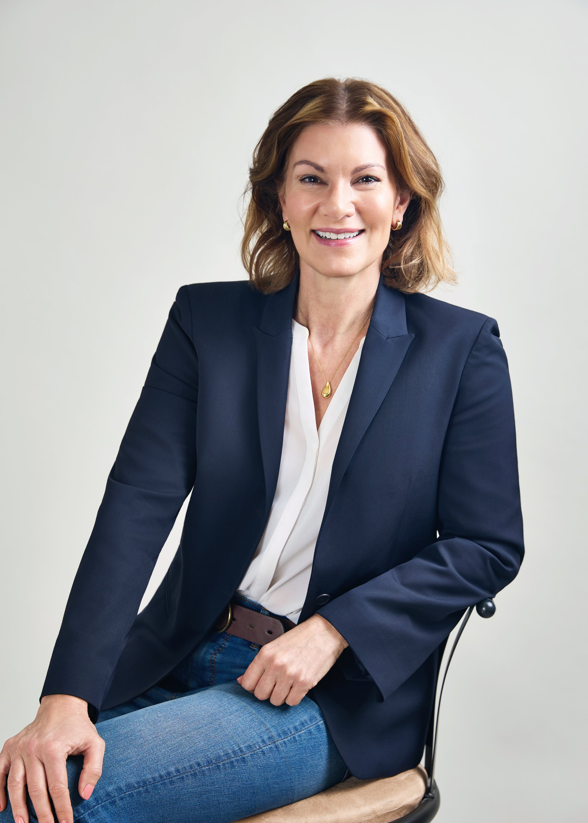 Professional Headshot Examples: What Good Headshots Actually Look Like (And Why They Work)