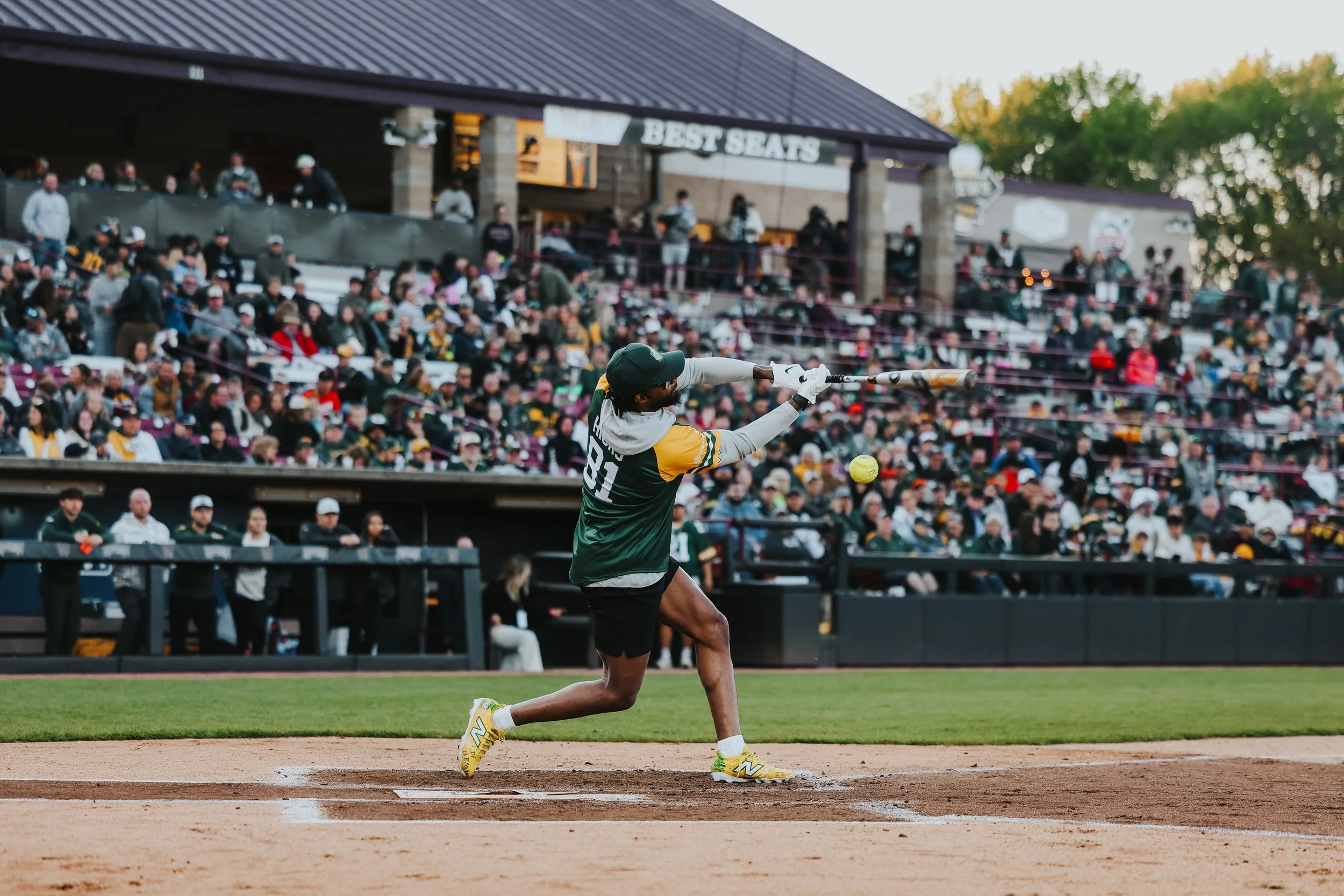 gbcharitysoftballgame2025-506.jpg