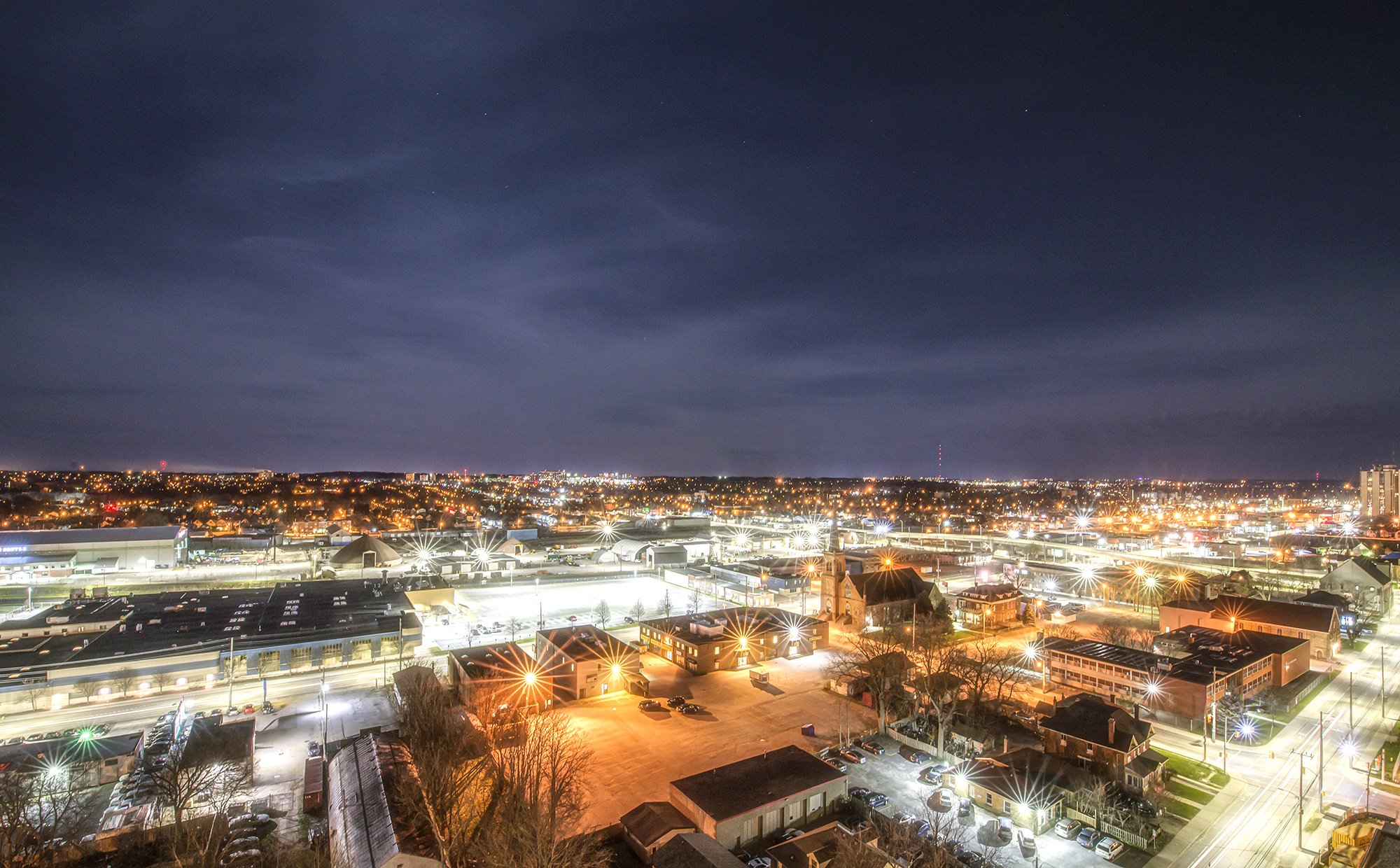 ロンドン　カナダ　オンタリオ州　夜景london canada ontario night view 