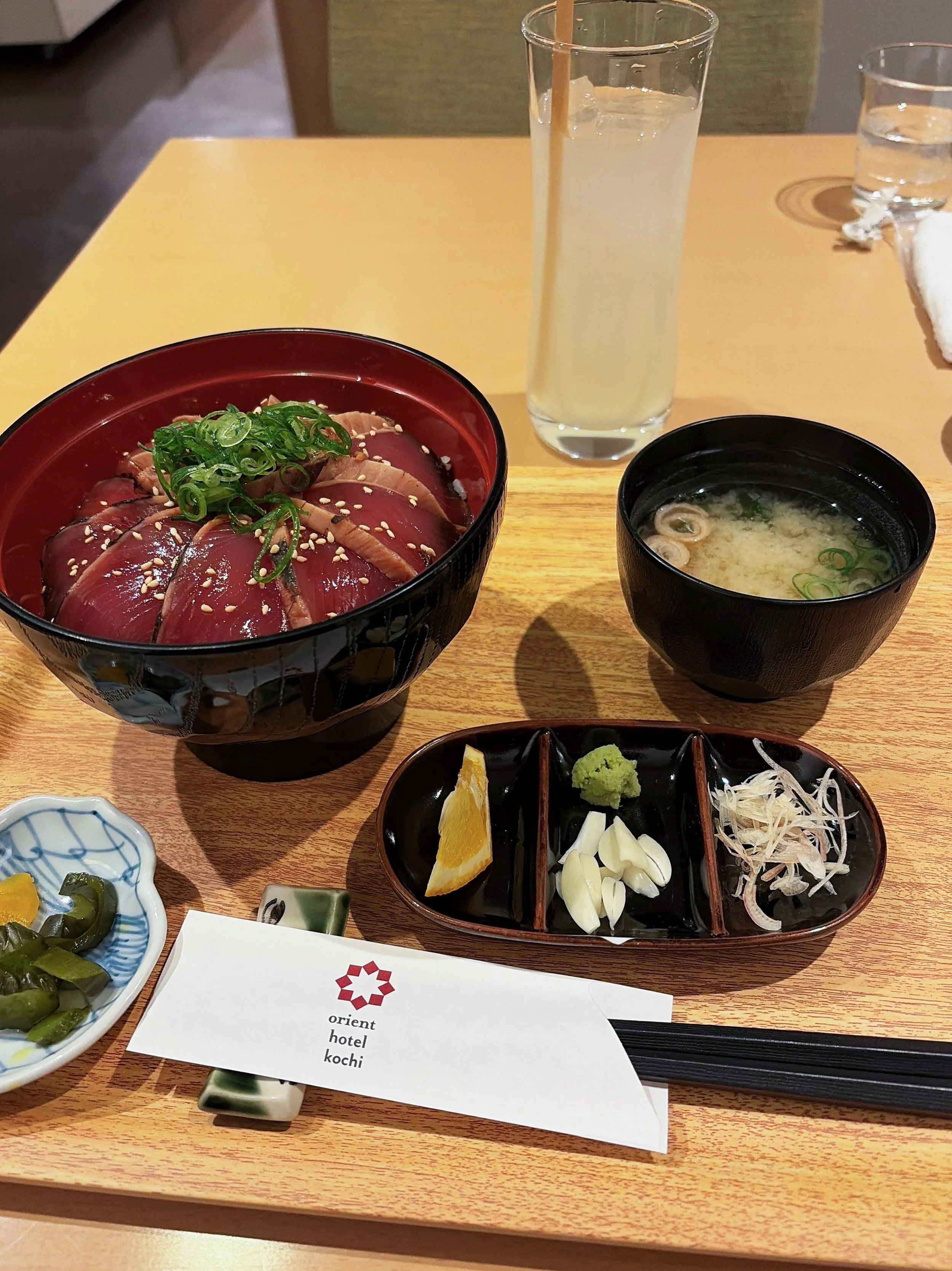 高知、四国、鰹のたたき、名物