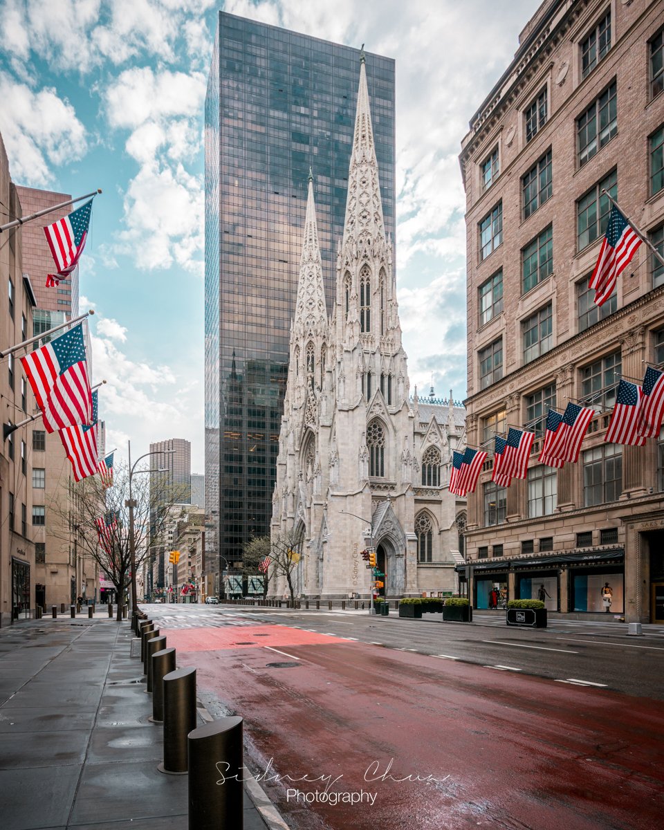 Avenue of the Americas