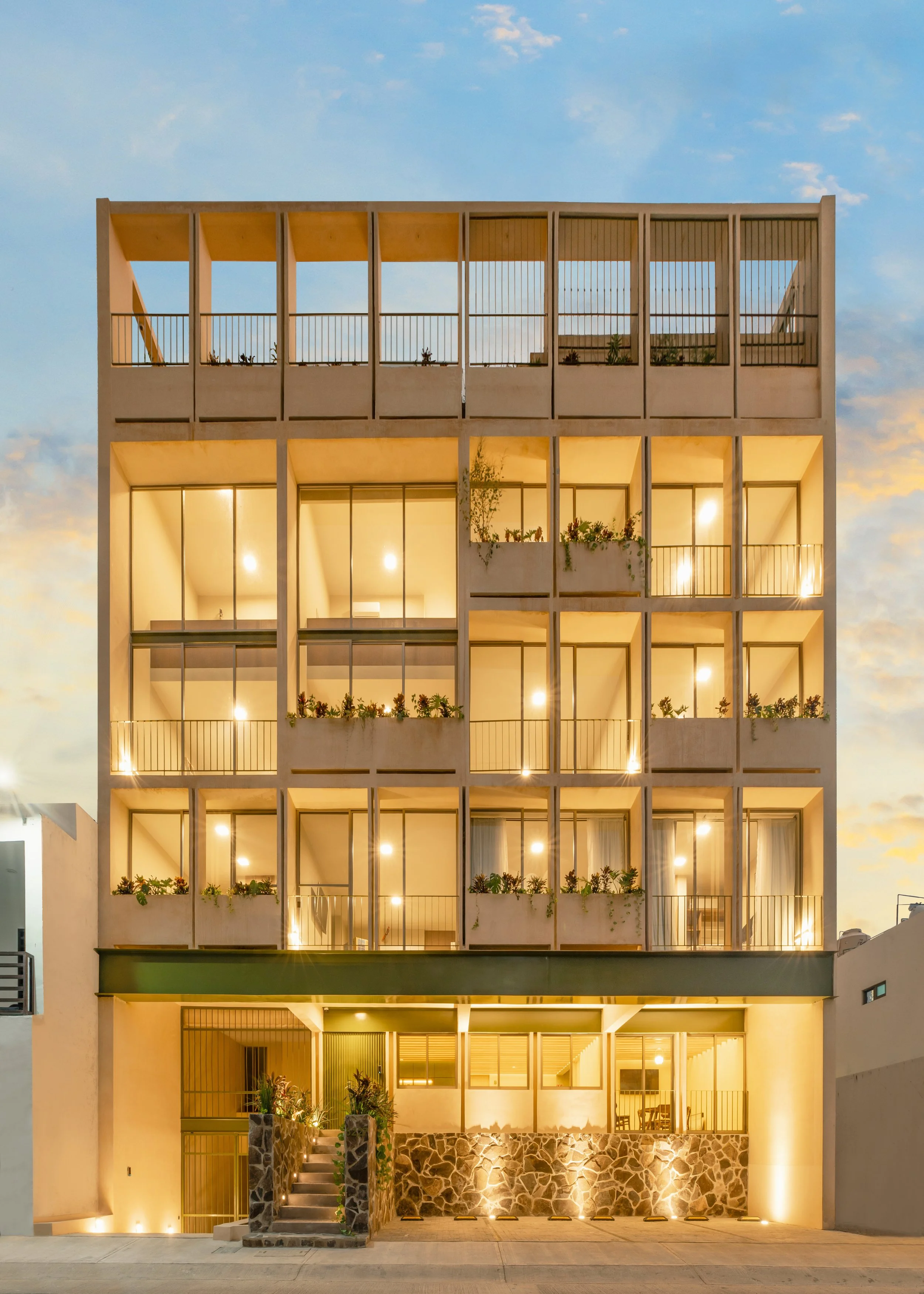 01_FACHADA FRONTAL (3).jpg