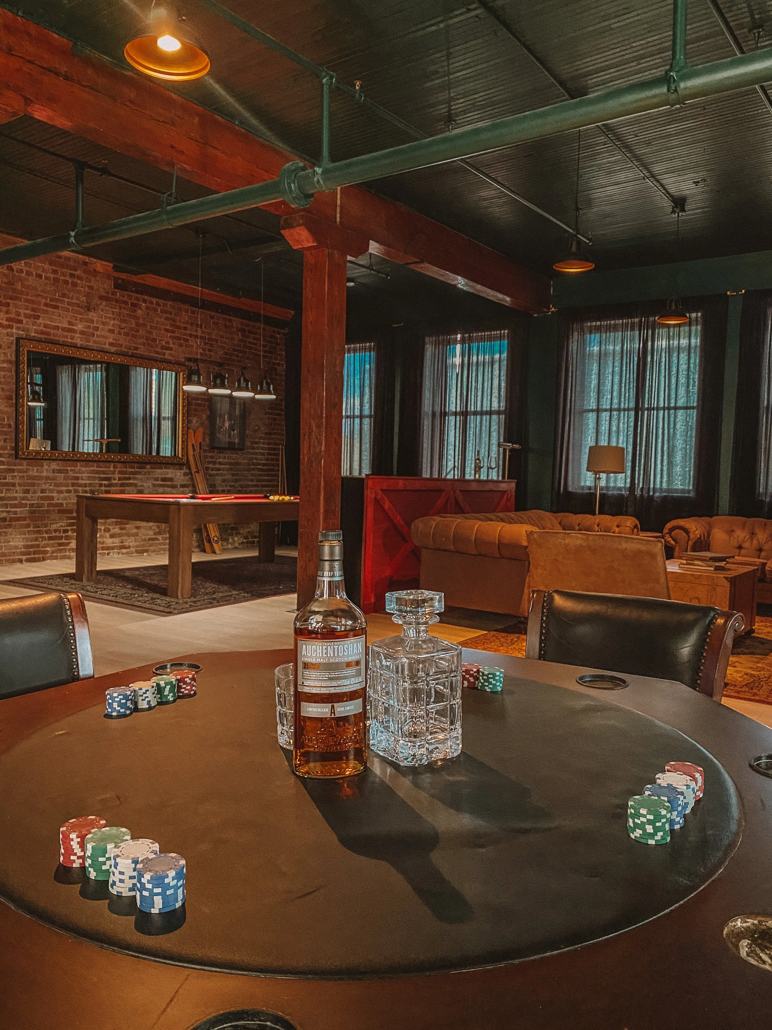 Simulateur de golf intérieur poker billard Bakus Montréal