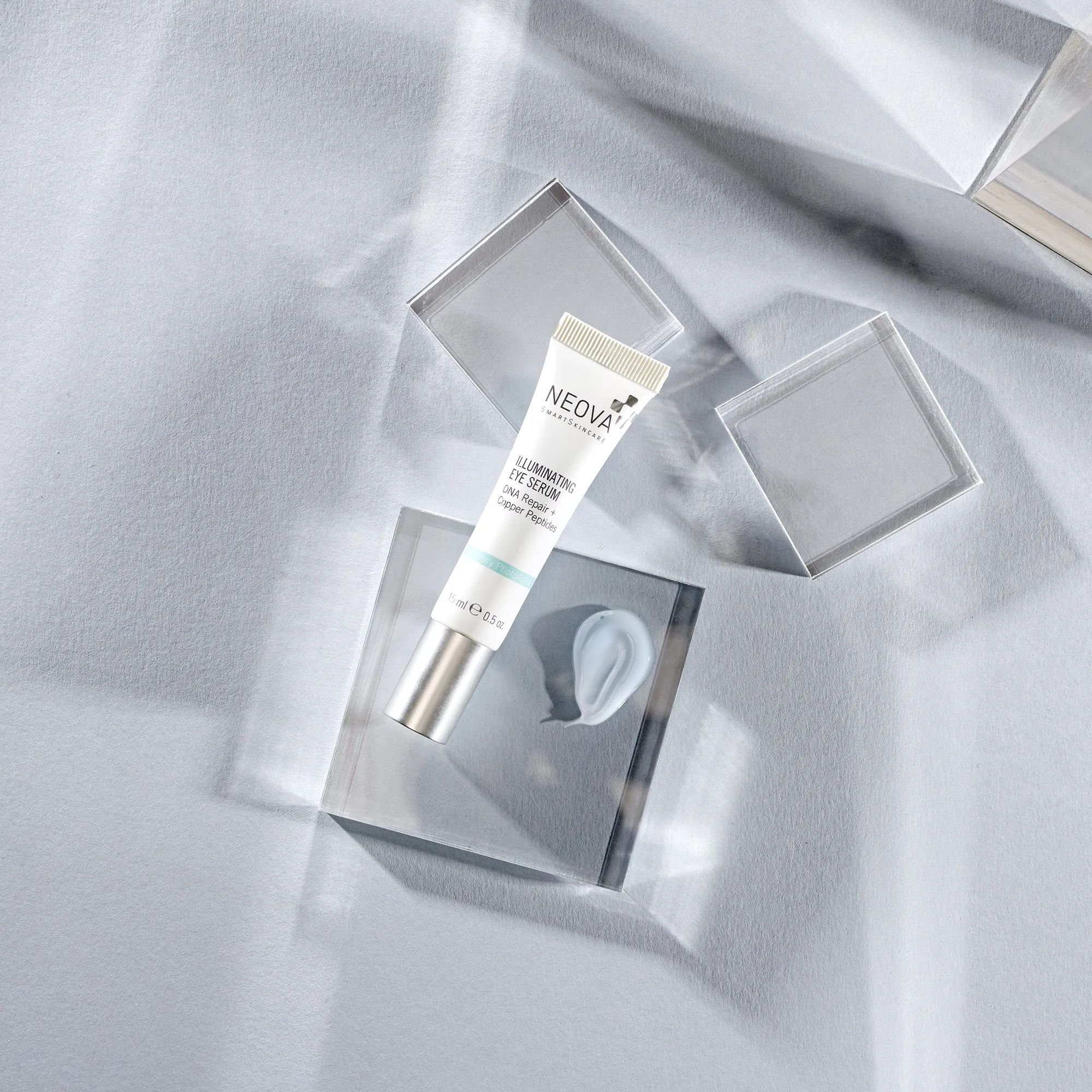 Illuminating Eye Serum