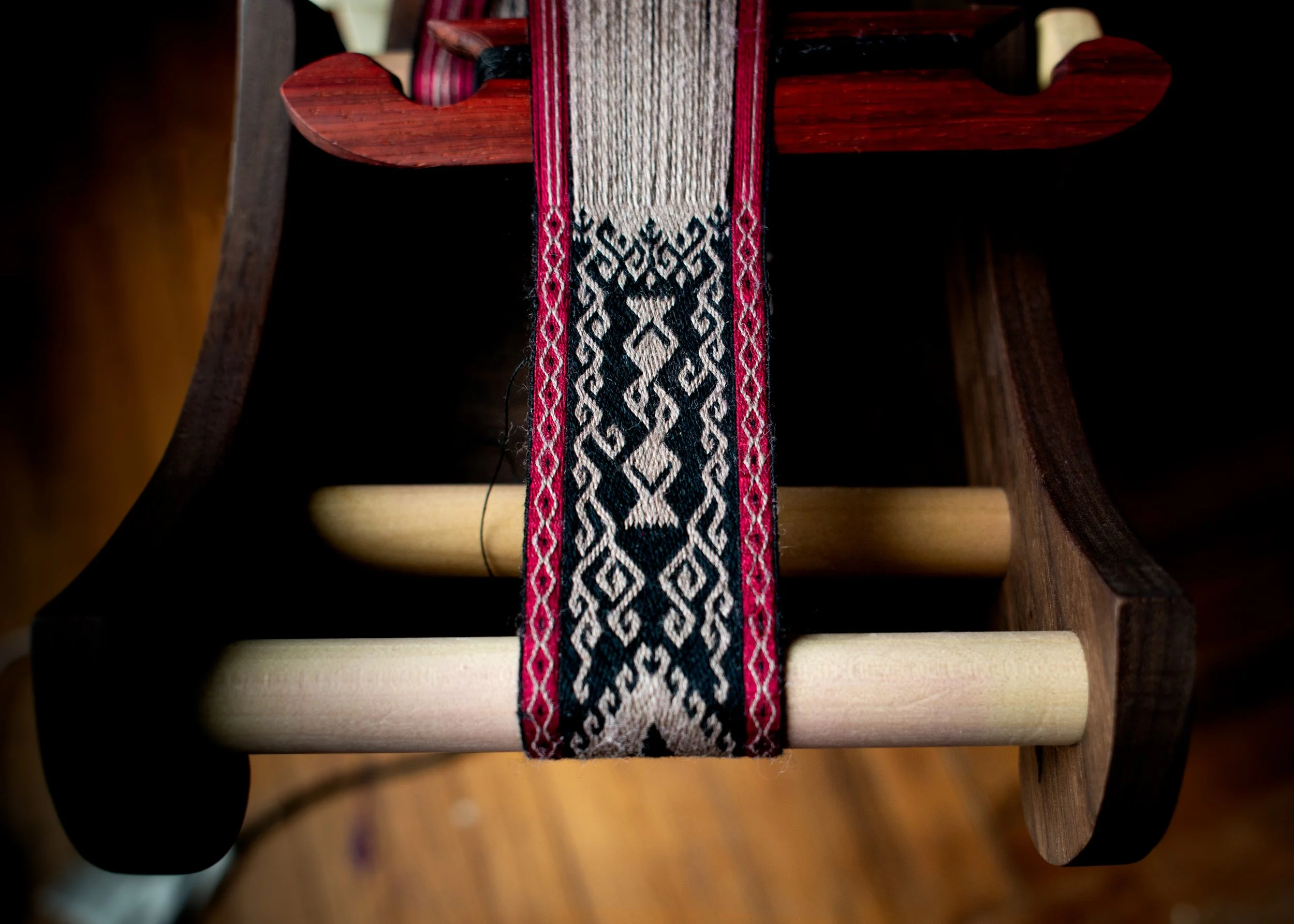 Raven Band — SvanaVefari