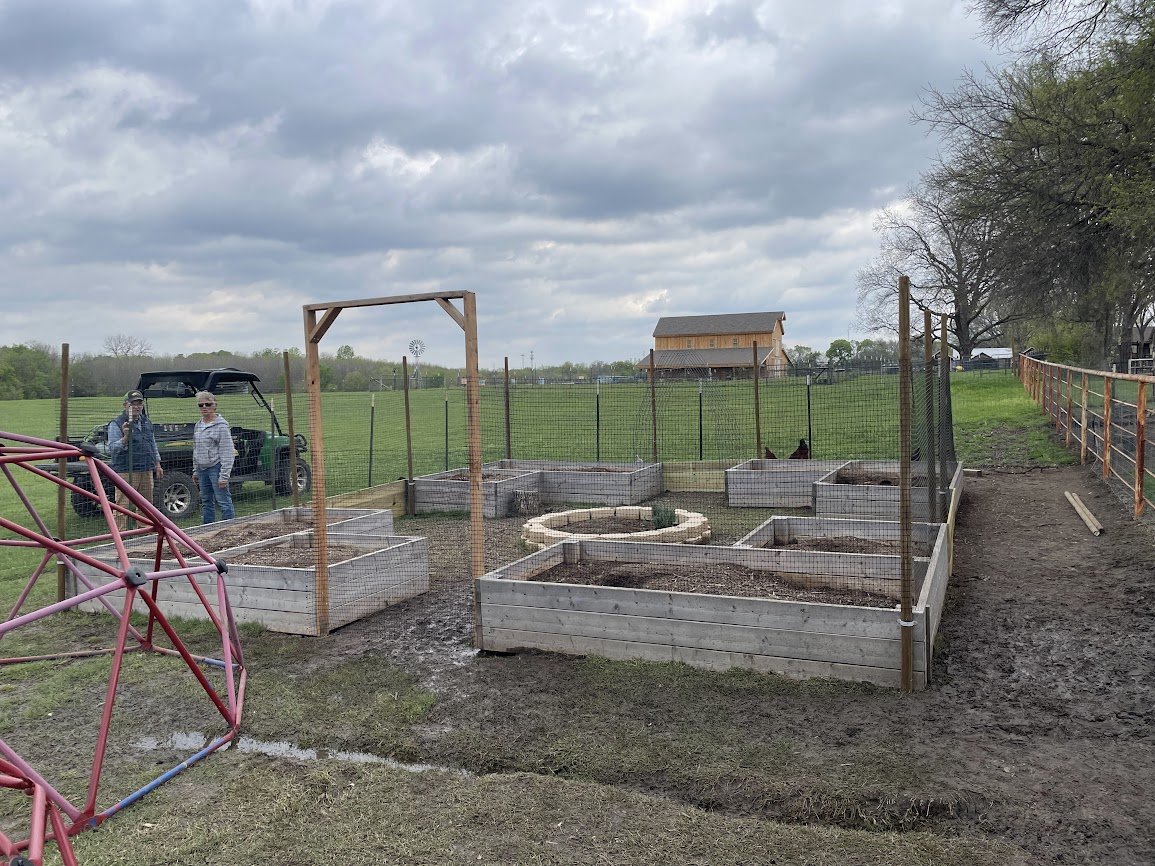 Garden fencing.jpeg