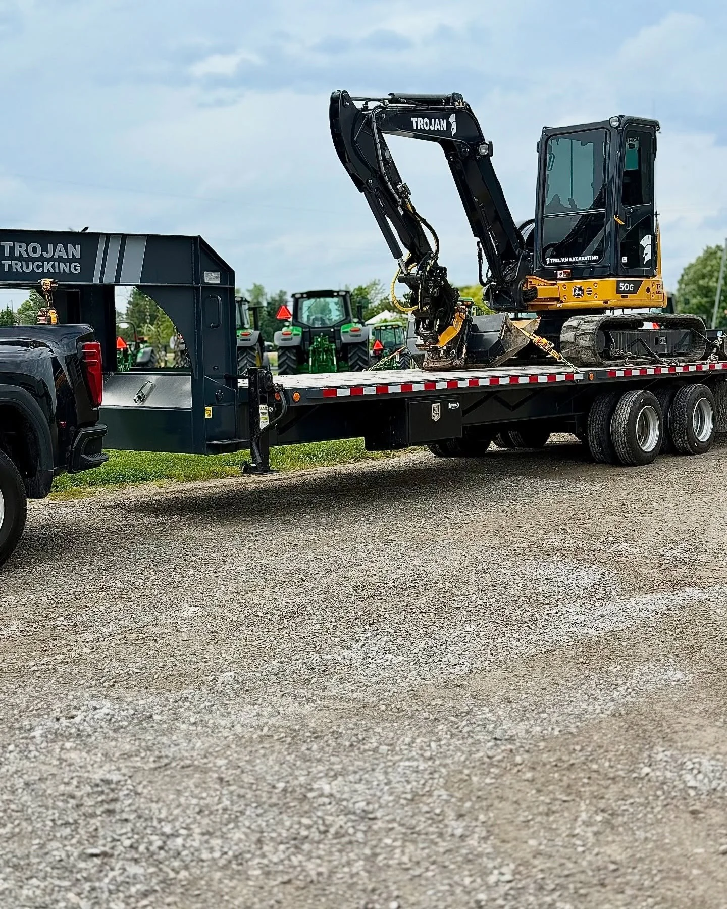 #backinaction 
#engcon
#excavation
&bull;
&bull;
&bull;
&bull;
&bull;
#tiltrotator #heavyequipment #excavator #excavators #johndeerepower #heavymachinery #operator #operatorlife #excavatorlife #excavatoroperator #machine #machinelife #heavyequipmentl
