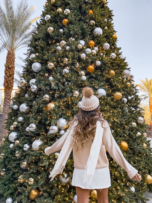 Christmas village, light maze to open in Las Vegas this holiday season 