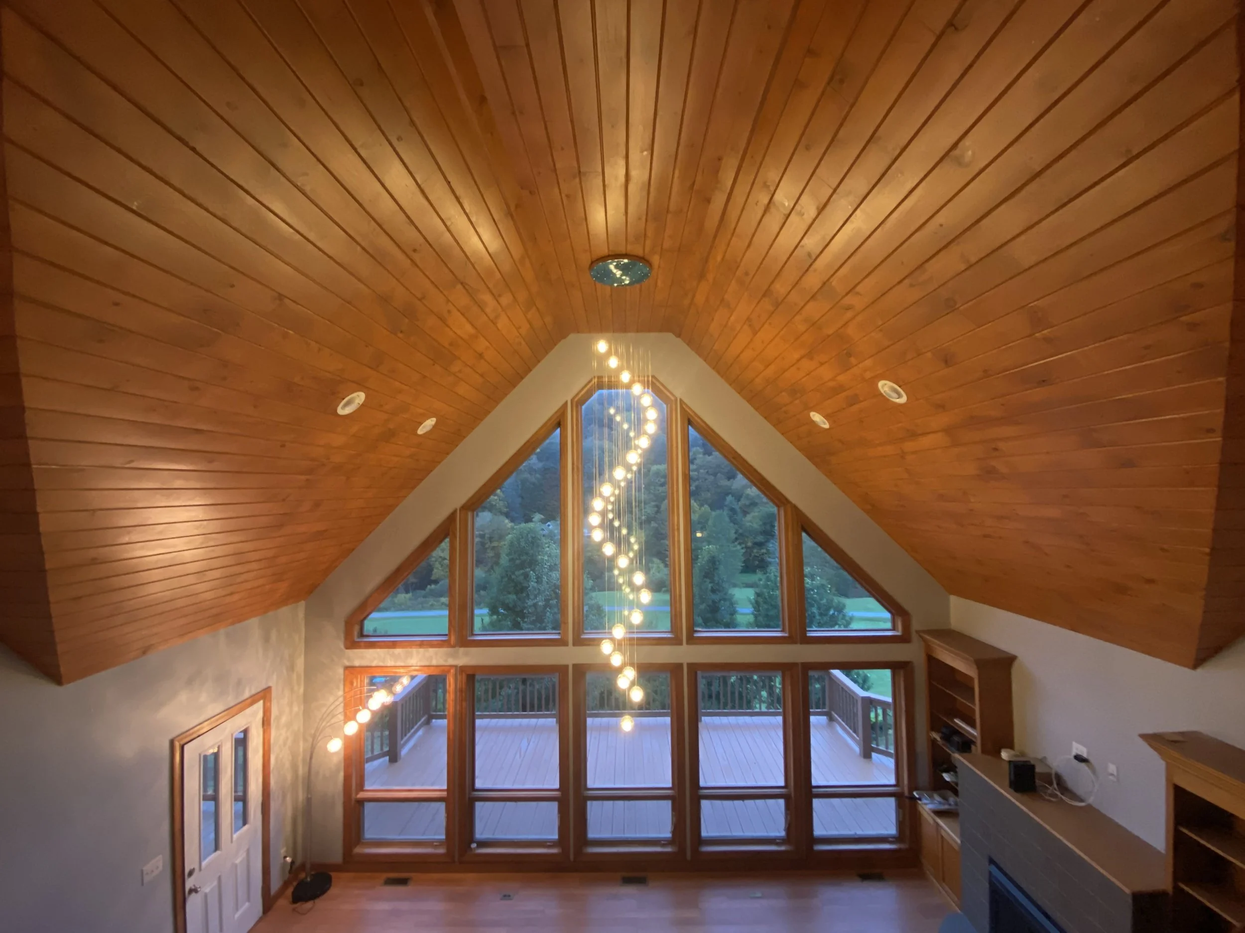 New River Contemporary Cabin