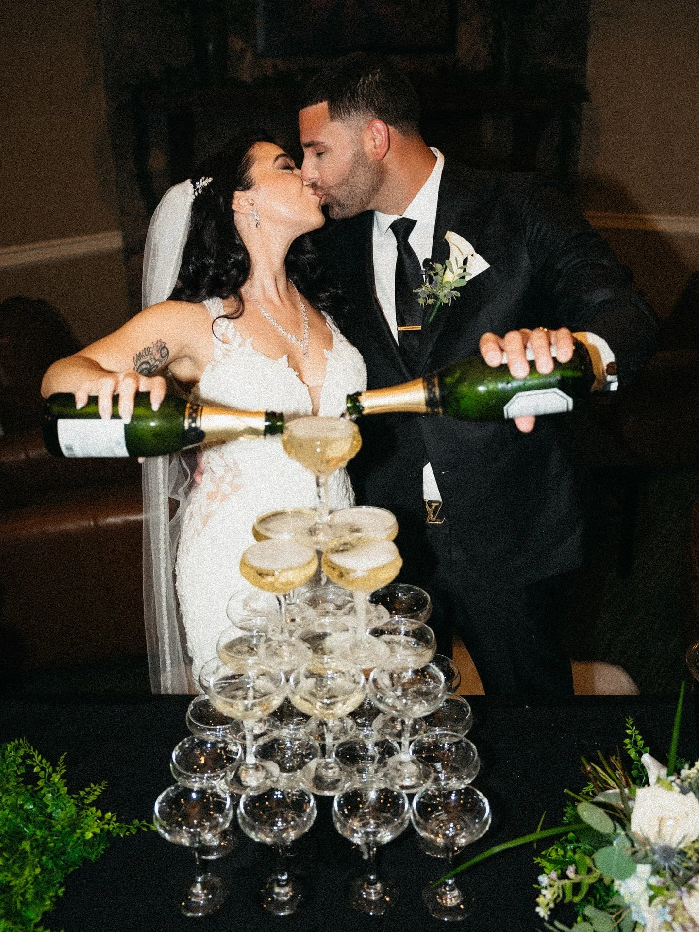 ✨ From stolen glances to nonstop laughter on the dance floor&hellip;.Vanessa &amp; JT&rsquo;s wedding at Crystal Springs Resort was nothing short of magical. 💍🫶🏼The mountain views, the golden light, and the way these two light up around each other