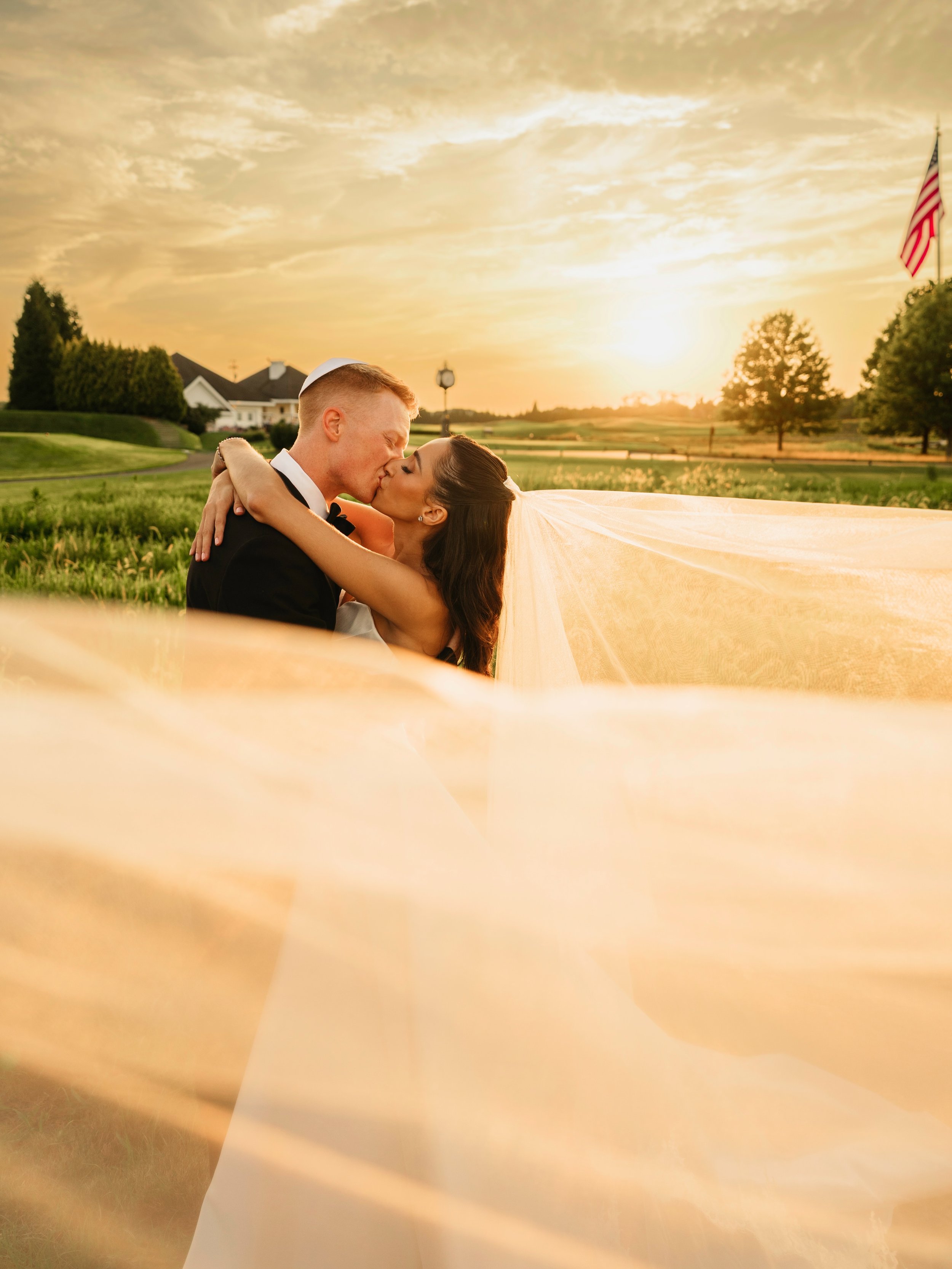 Lara &amp; John 🤍

The forecast had us watching the skies all day, with rain threatening to roll through&hellip;.but somehow, the timing worked out perfectly.

The clouds cleared, the light came through, and we ended the evening with one of those su