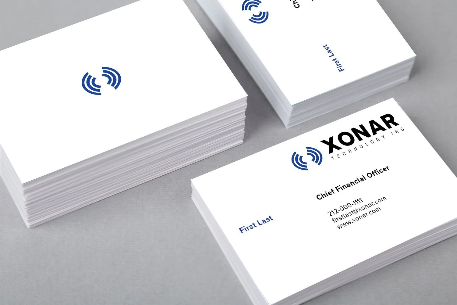 Xonar-Business-card-template.jpg