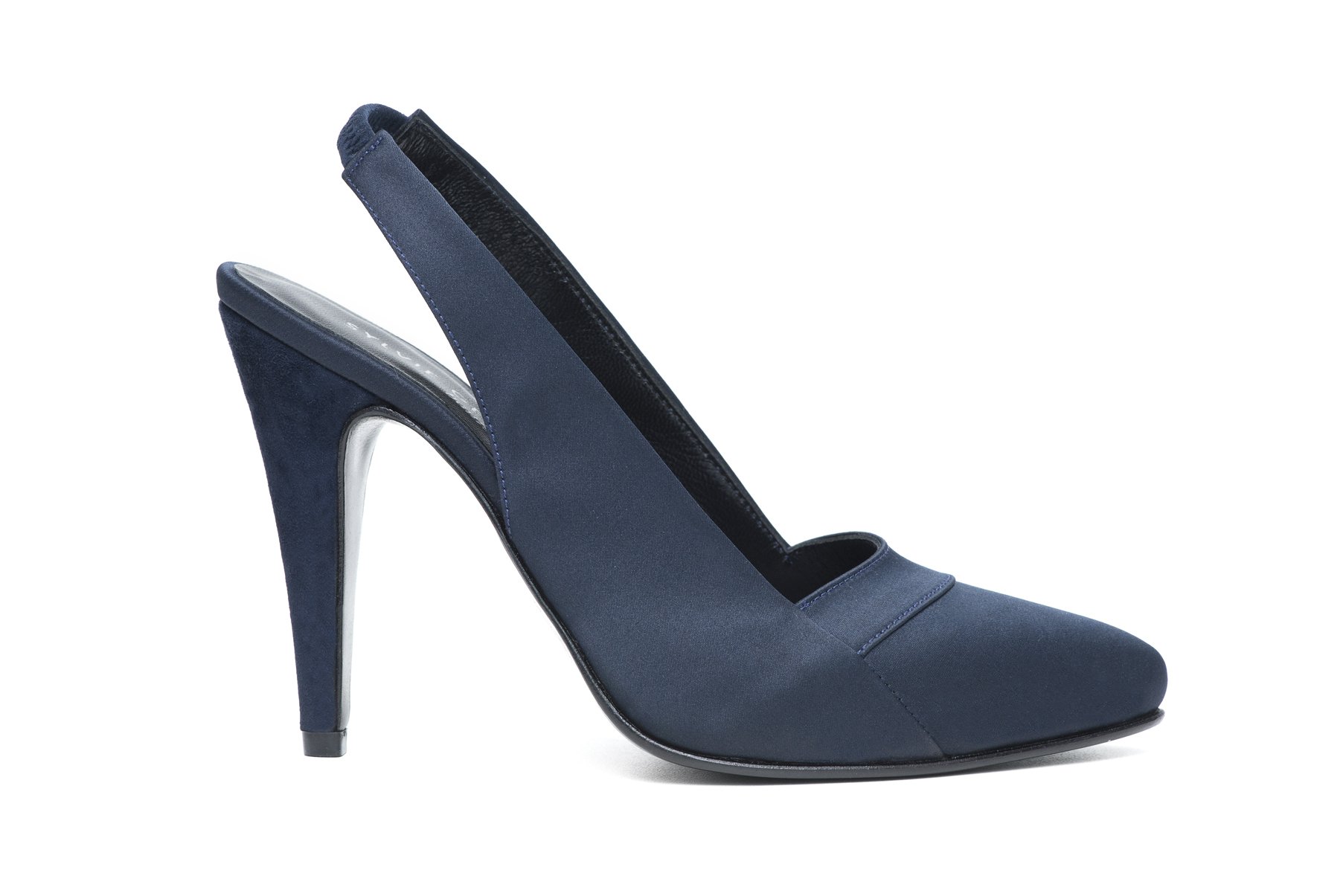 THERESE-ALTO-AZUL-POR-SYLVIE-GERONIMI_foto01-1.jpeg