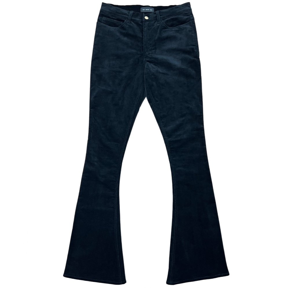 BLACK+FRONT.jpg
