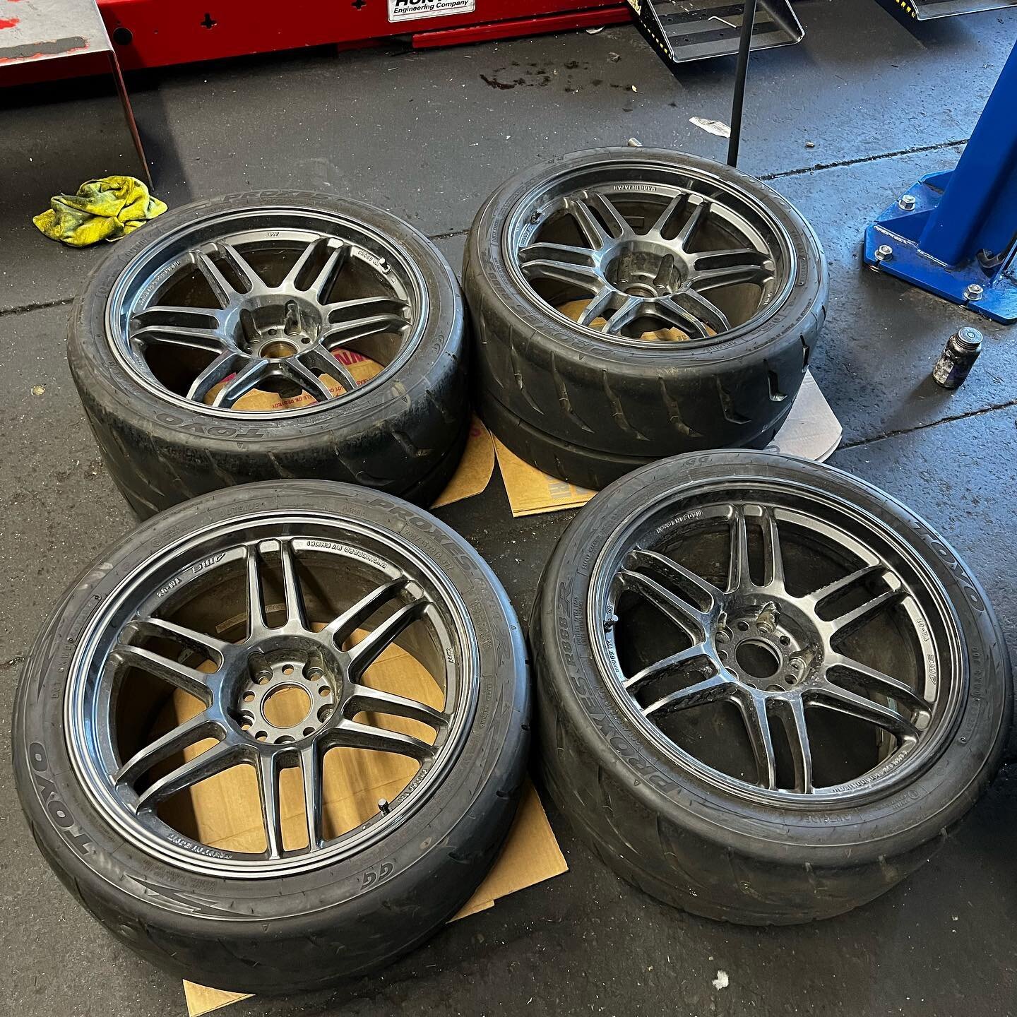For the widebody/big body whips!
For Sale: AME Tracer AM02 
18x10 +15
18x11 +10
Tires: R888R 265/35r18 and 295/30r18
About 500 miles on both tires and wheels. Was only driven to car shows. 
$2700 OBO
Also willing to trade for car parts or cars, etc. 
