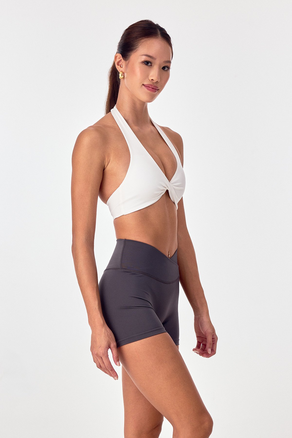 AVVE_CROSSOVER_SHORTS_STEEL_03.jpg