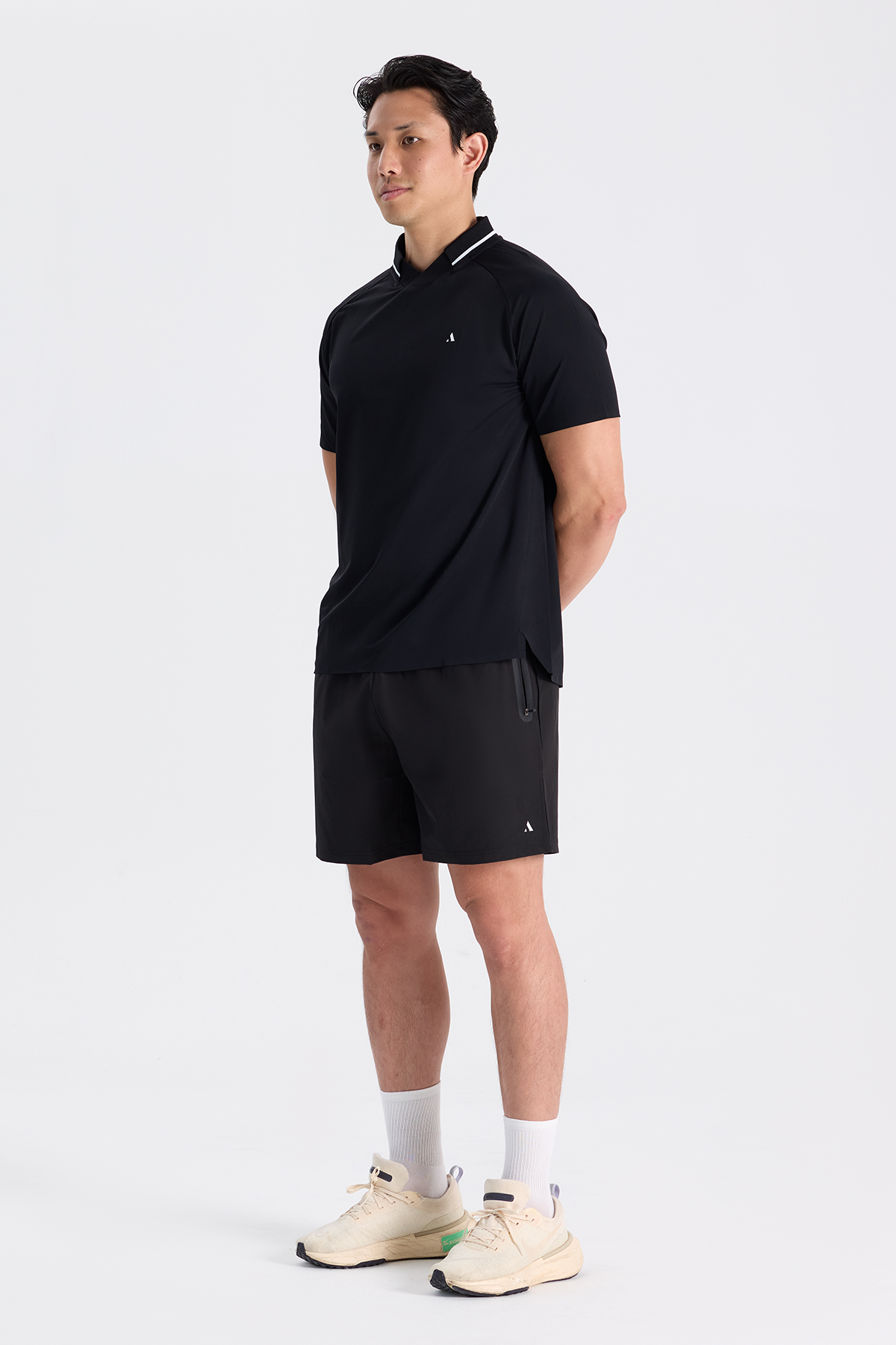 AVVE_COURT_SHORTS_BLACK_02.png