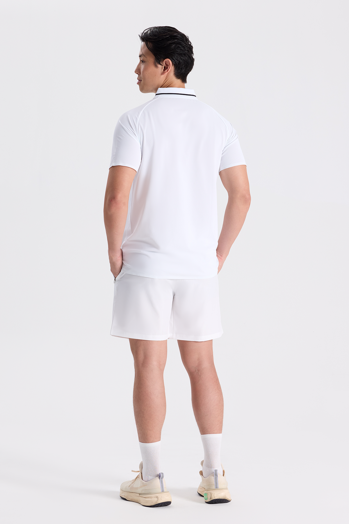 AVVE_COURT_SHORTS_WHITE_04.png