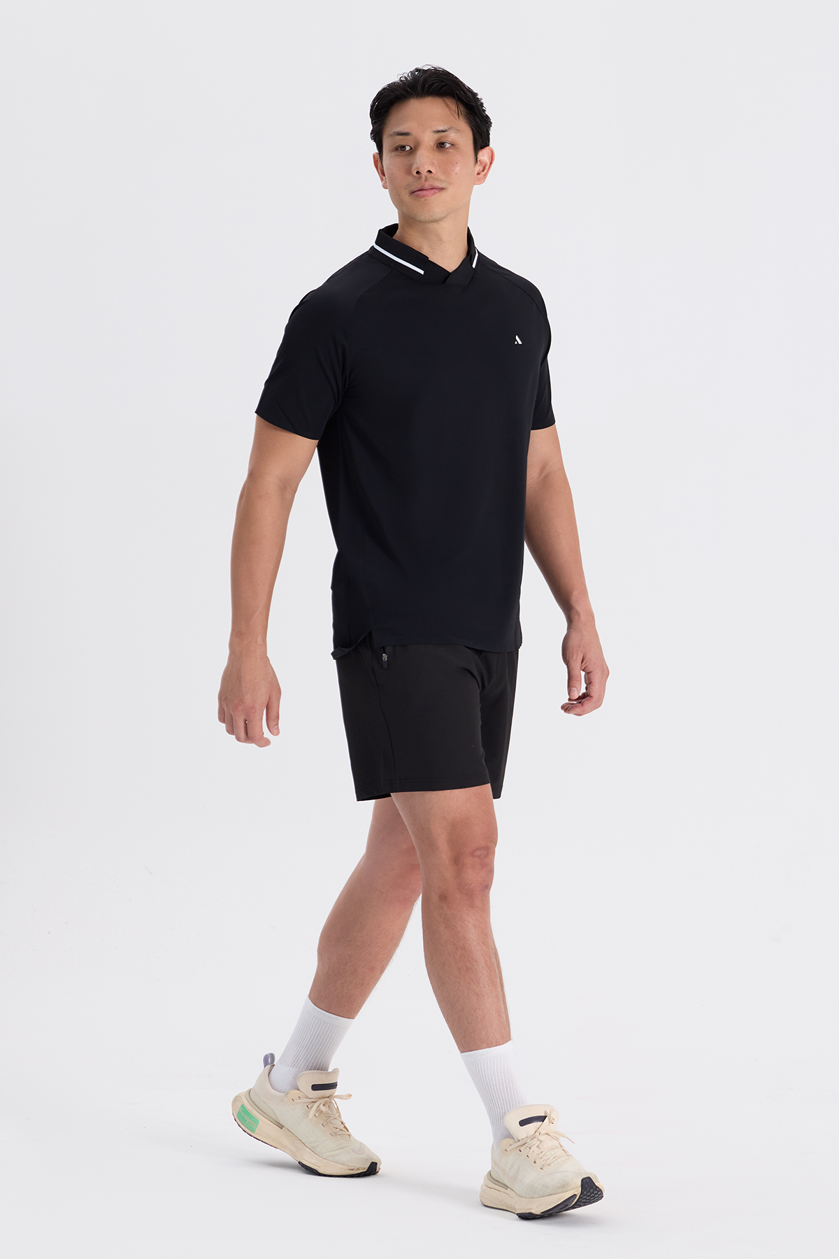 AVVE_COURT_POLO_BLACK_03.png