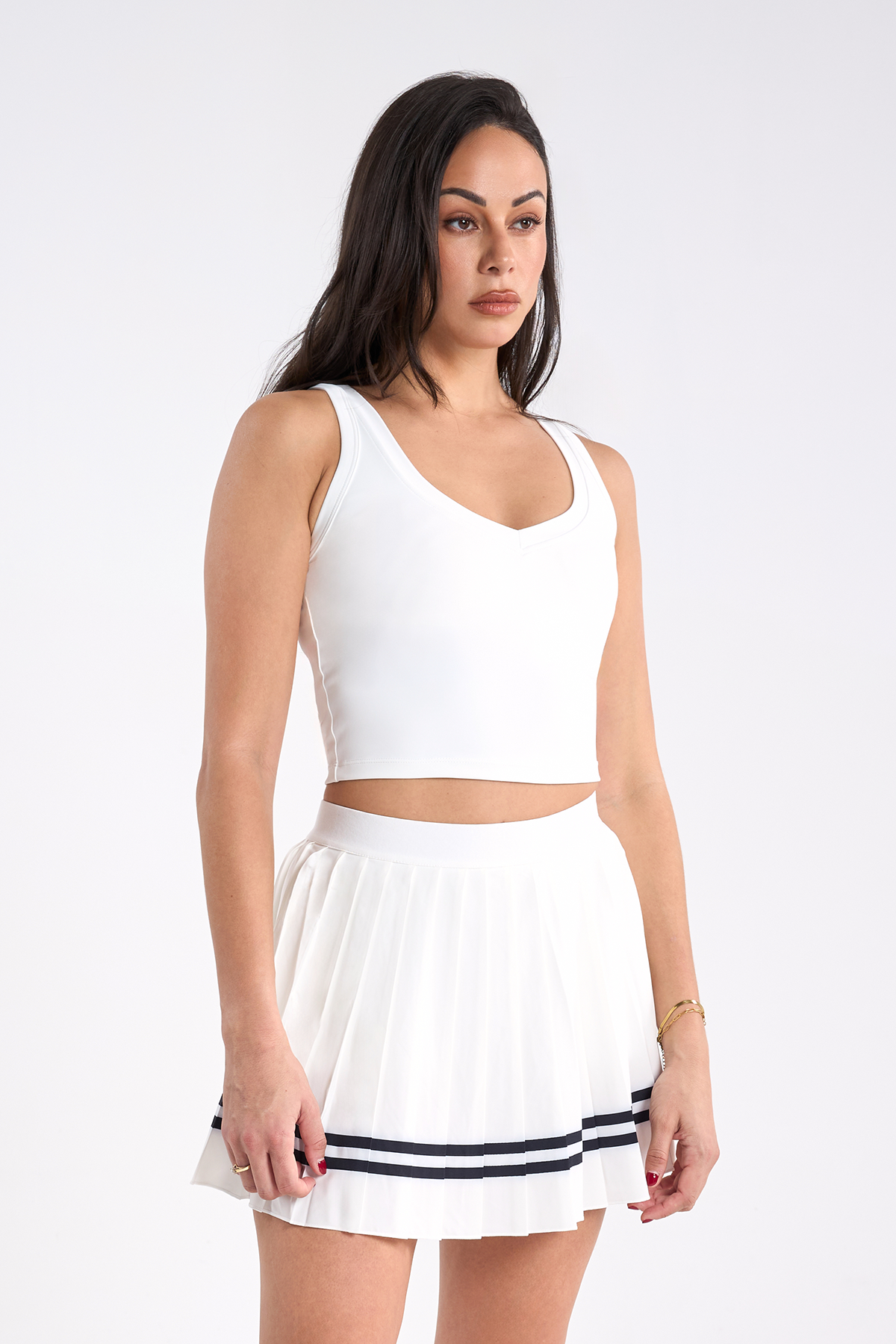 AVVE_COURT_TANK_WHITE_03.png