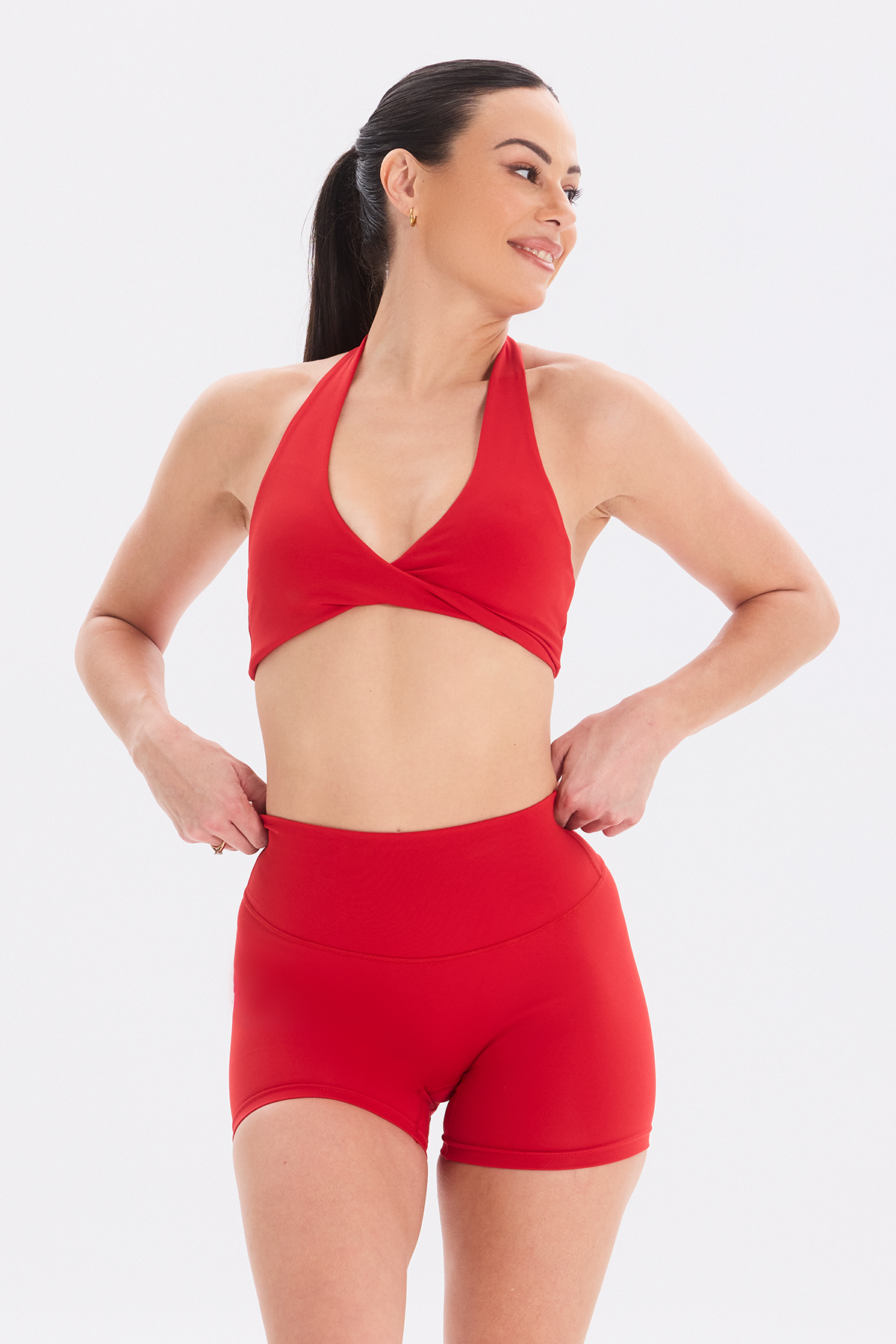 AVVE_Sculpt_Shorts_Red_Coral_01.png