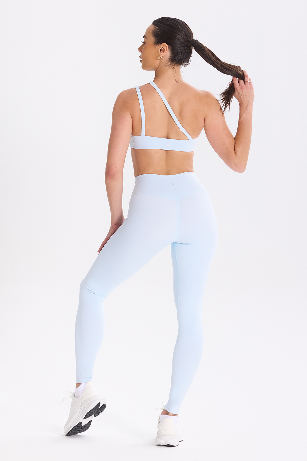 AVVE_Sculpt_Leggings_Sky_Blue_05.png