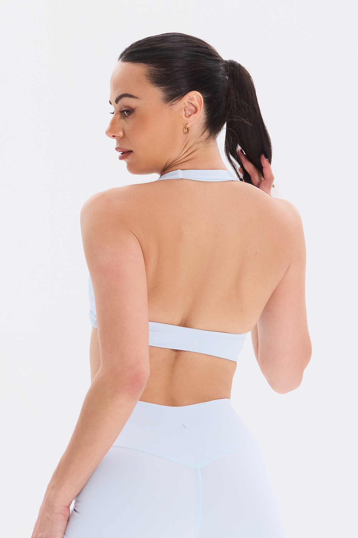 AVVE_Twisted_Halter_Bra_Sky_Blue_05.png