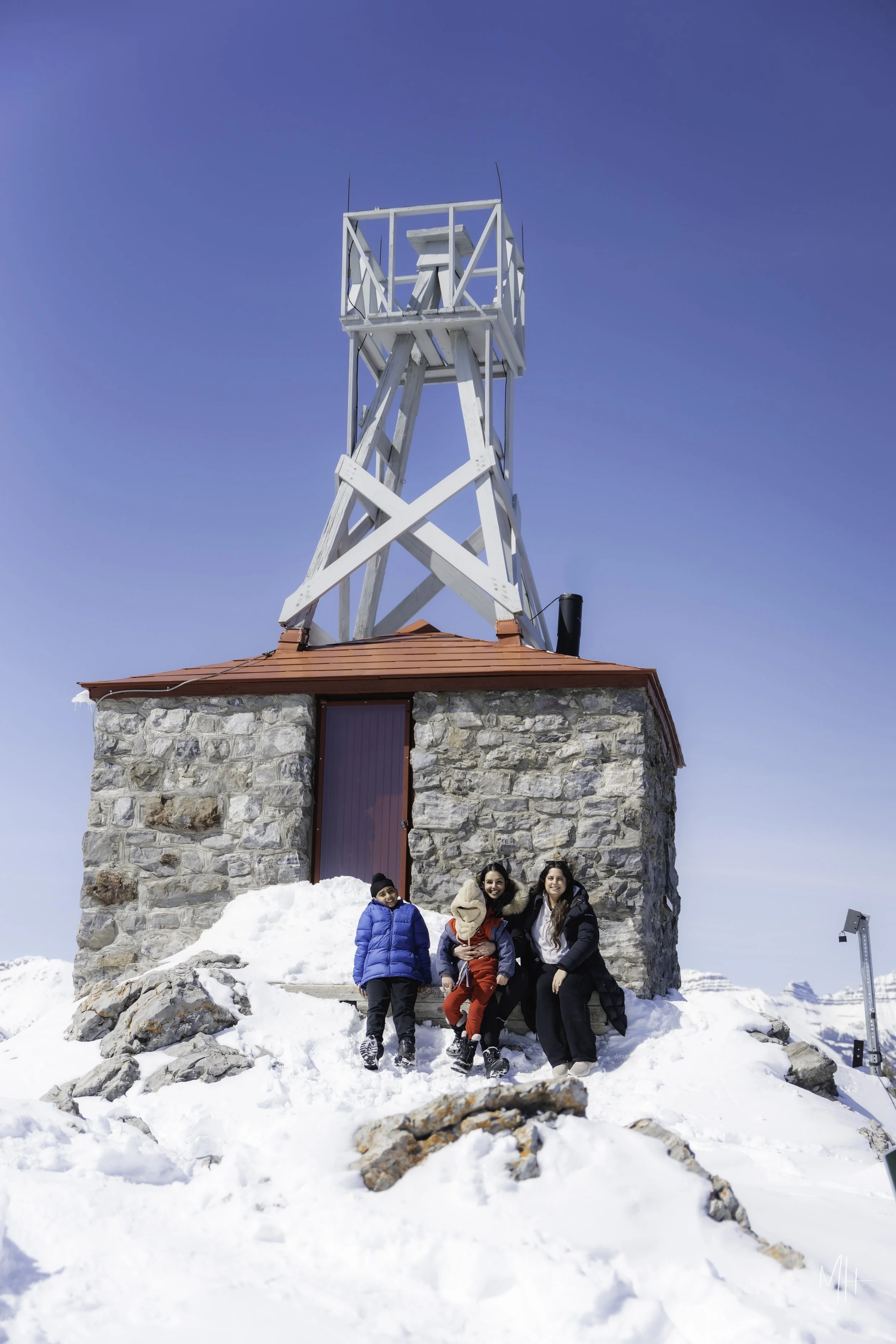 20260418 - Family Banff-131.jpg