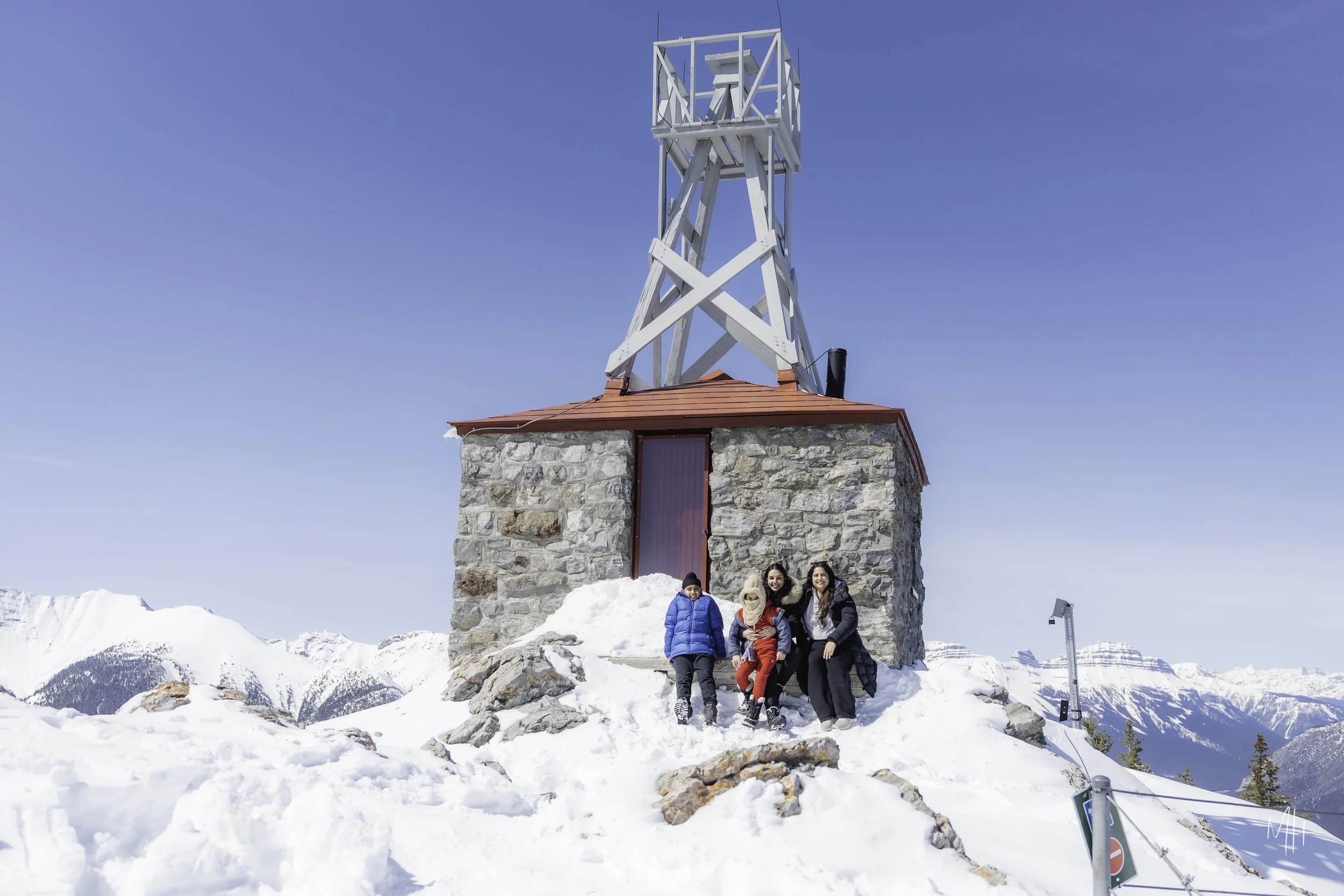 20260418 - Family Banff-133.jpg