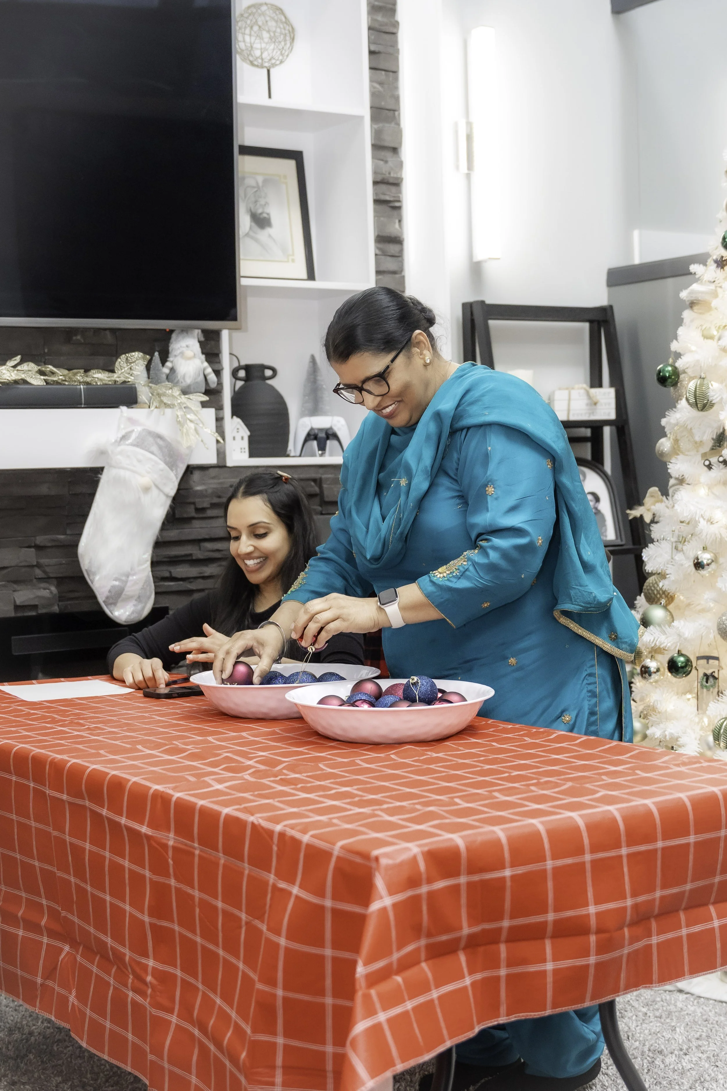 2025-Holiday Party-176.jpg