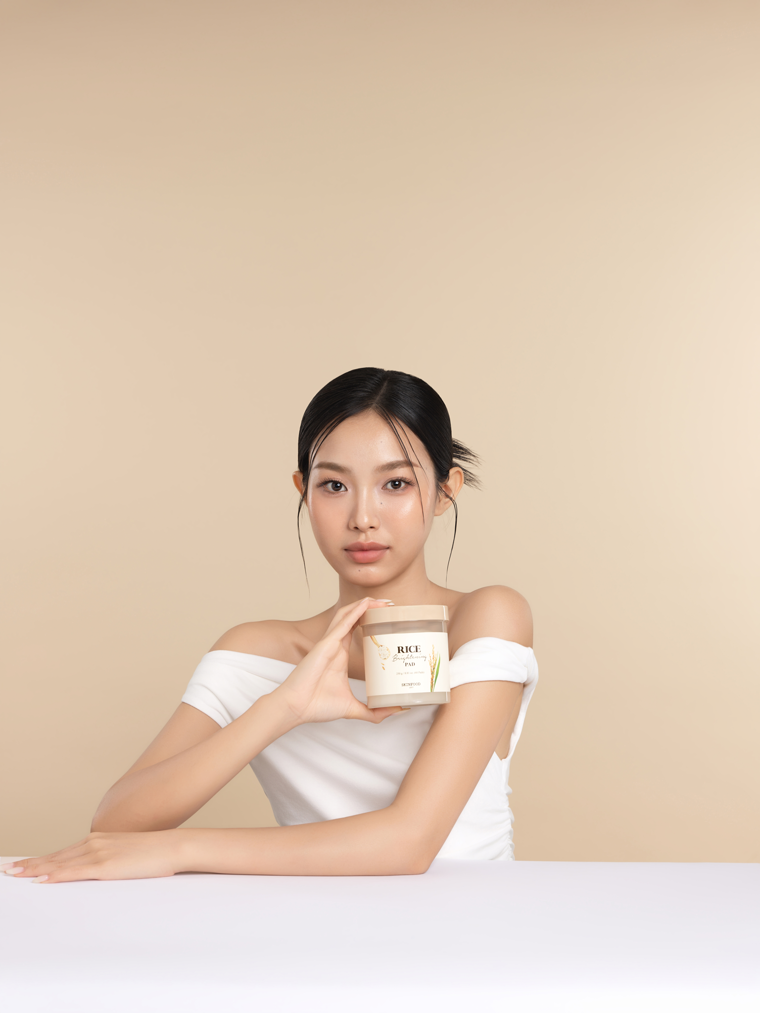 Victor_0041-_final copy.png