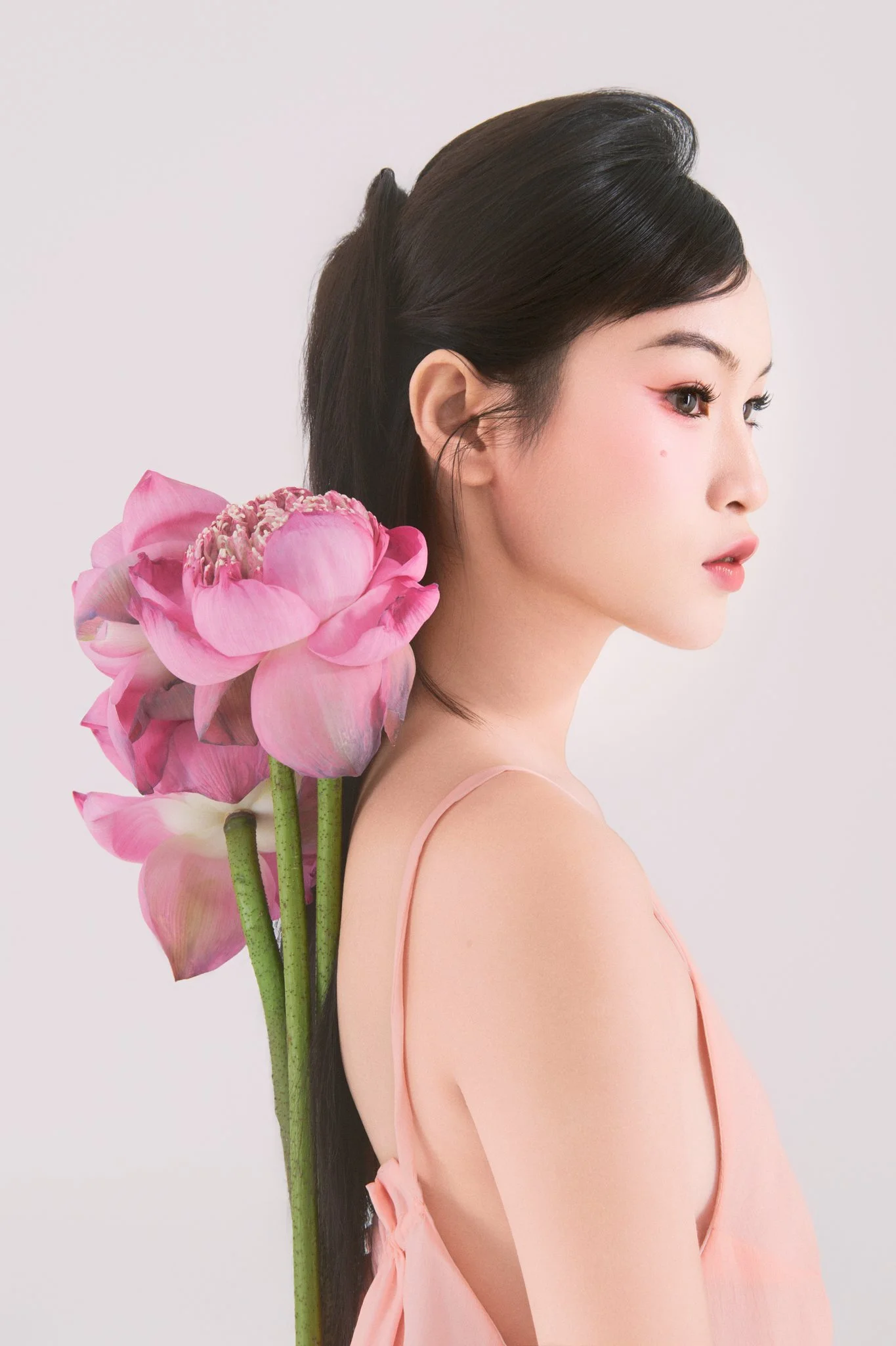 Copy of 24-14-08 concept Sen0562-_RETOUCHED-2.jpg